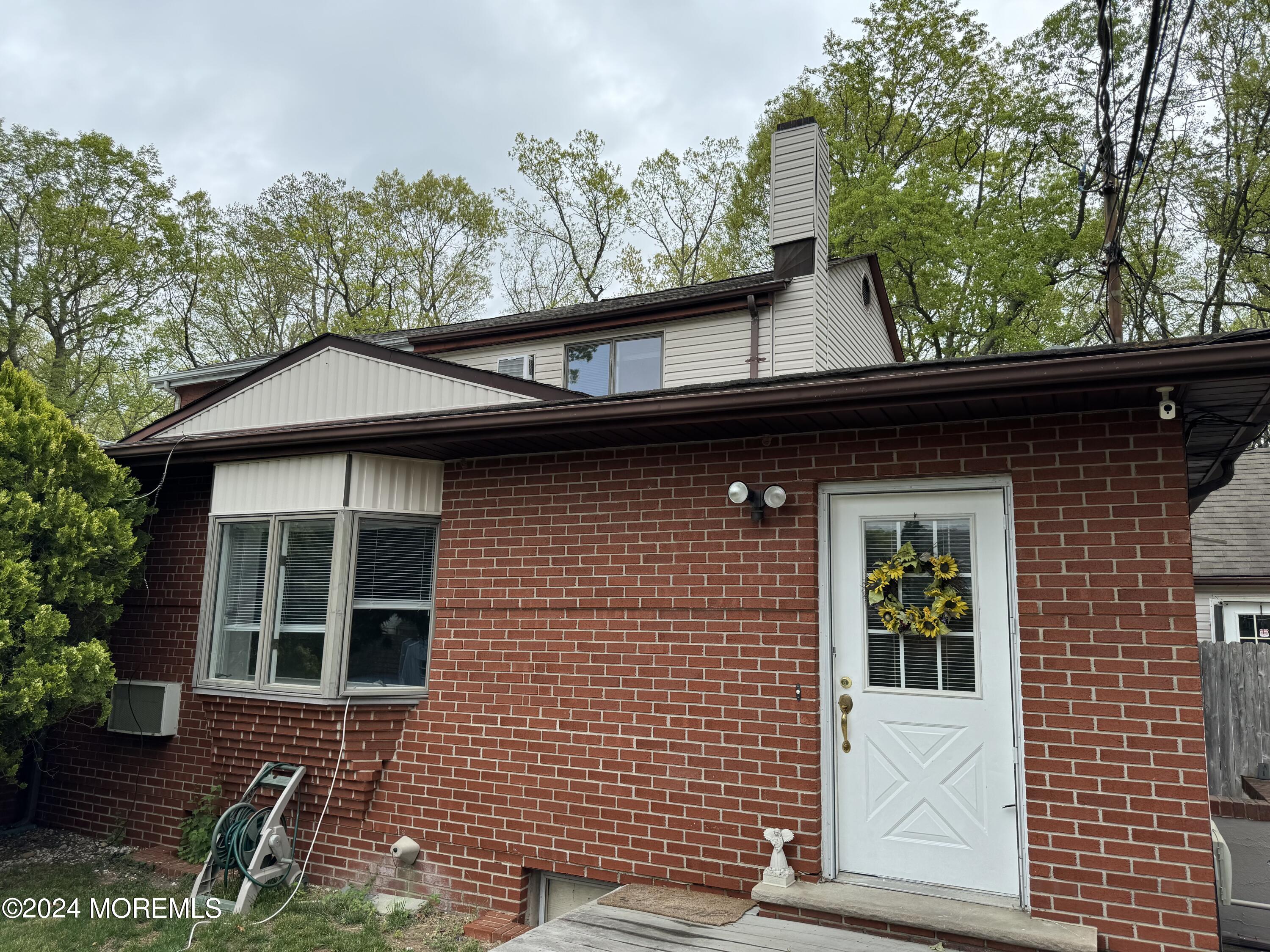 405 Glenn Road
