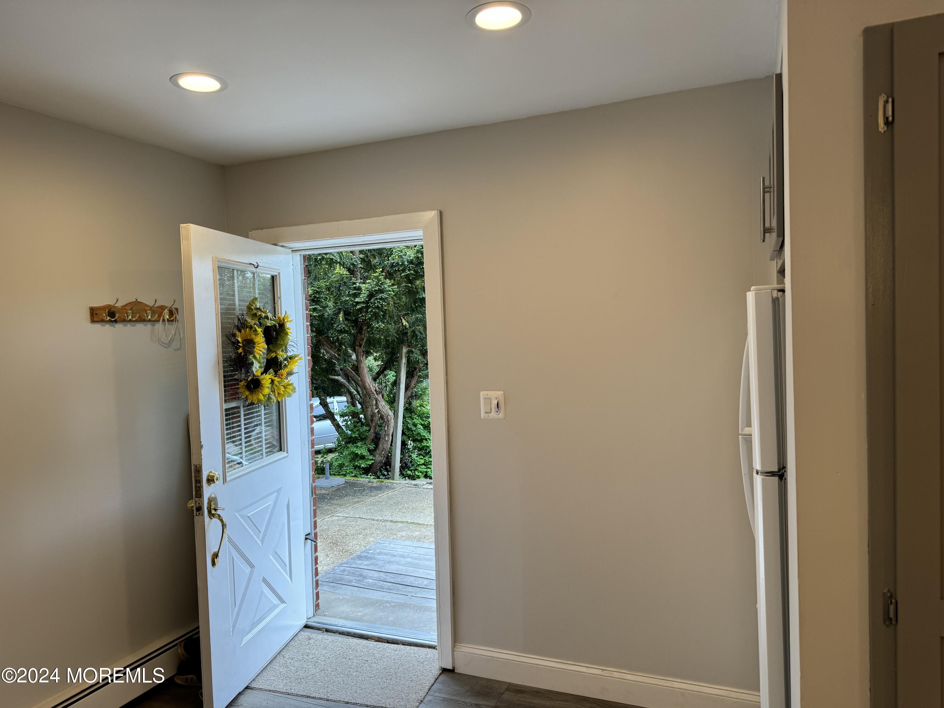 405 Glenn Road