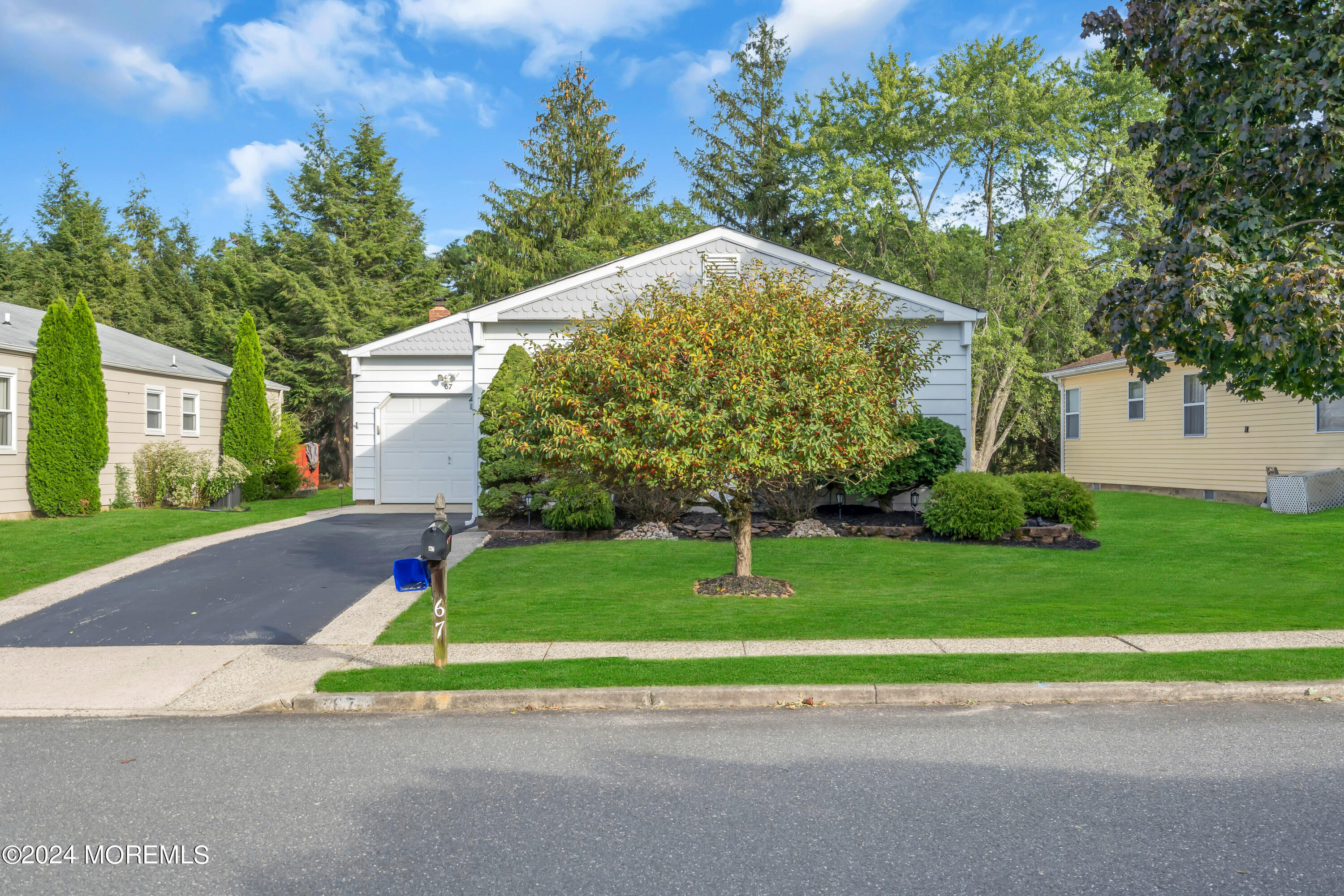 67 Redhook Bay Drive