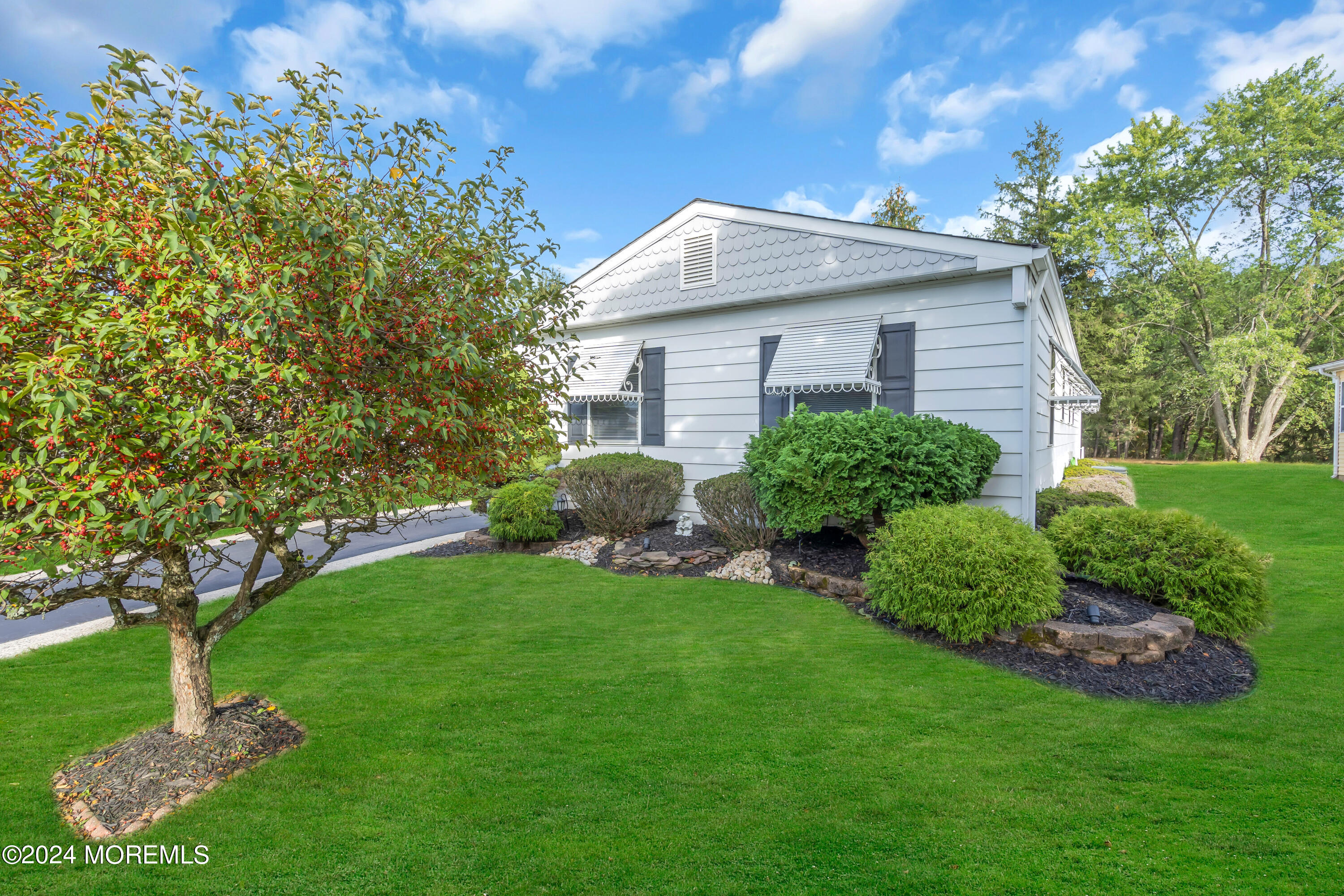 67 Redhook Bay Drive