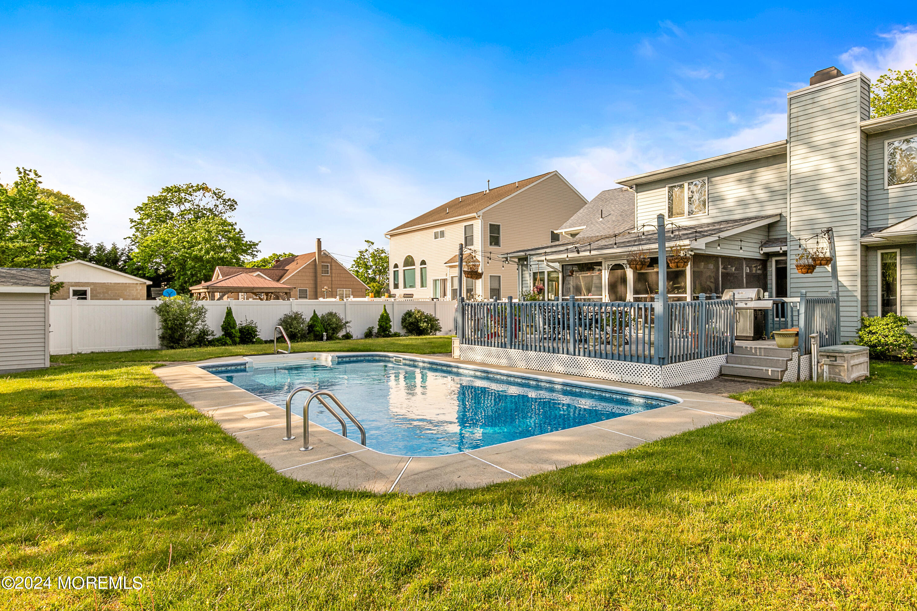 117 Frog Hollow Road