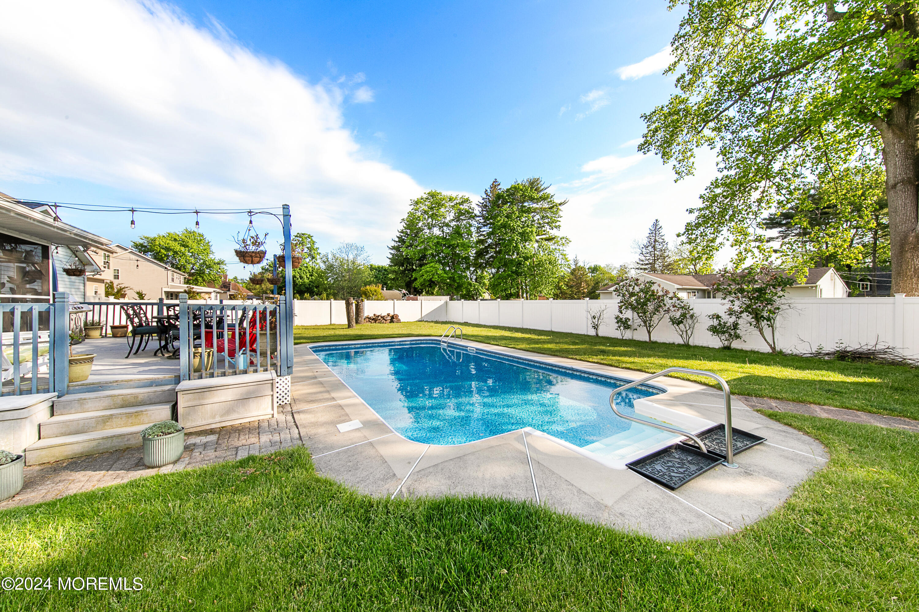 117 Frog Hollow Road