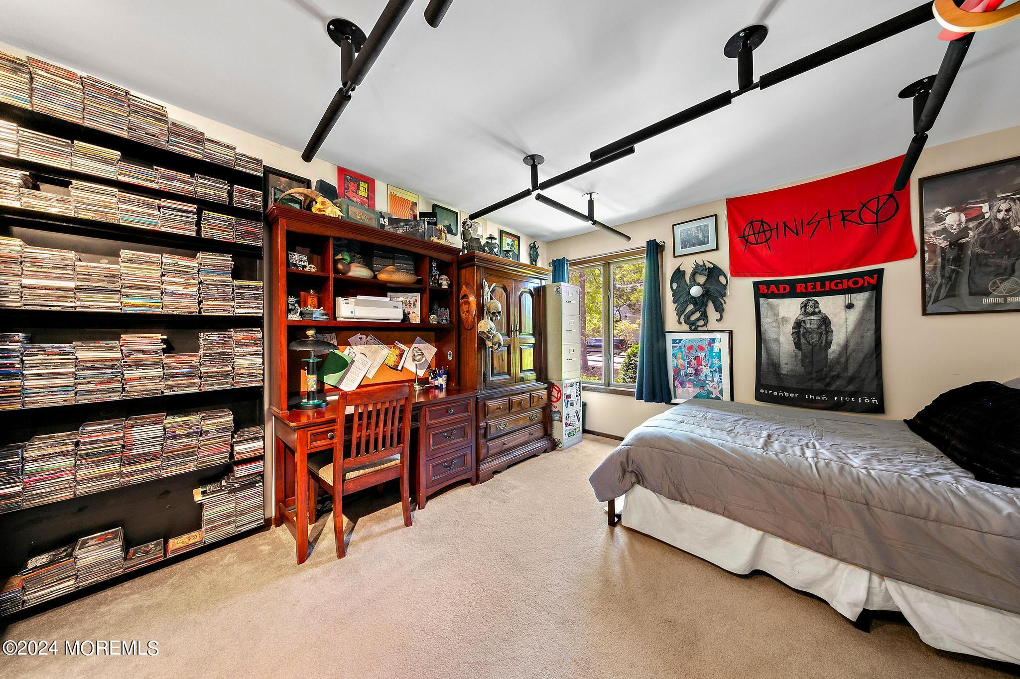 10 Whippoorwill Lane