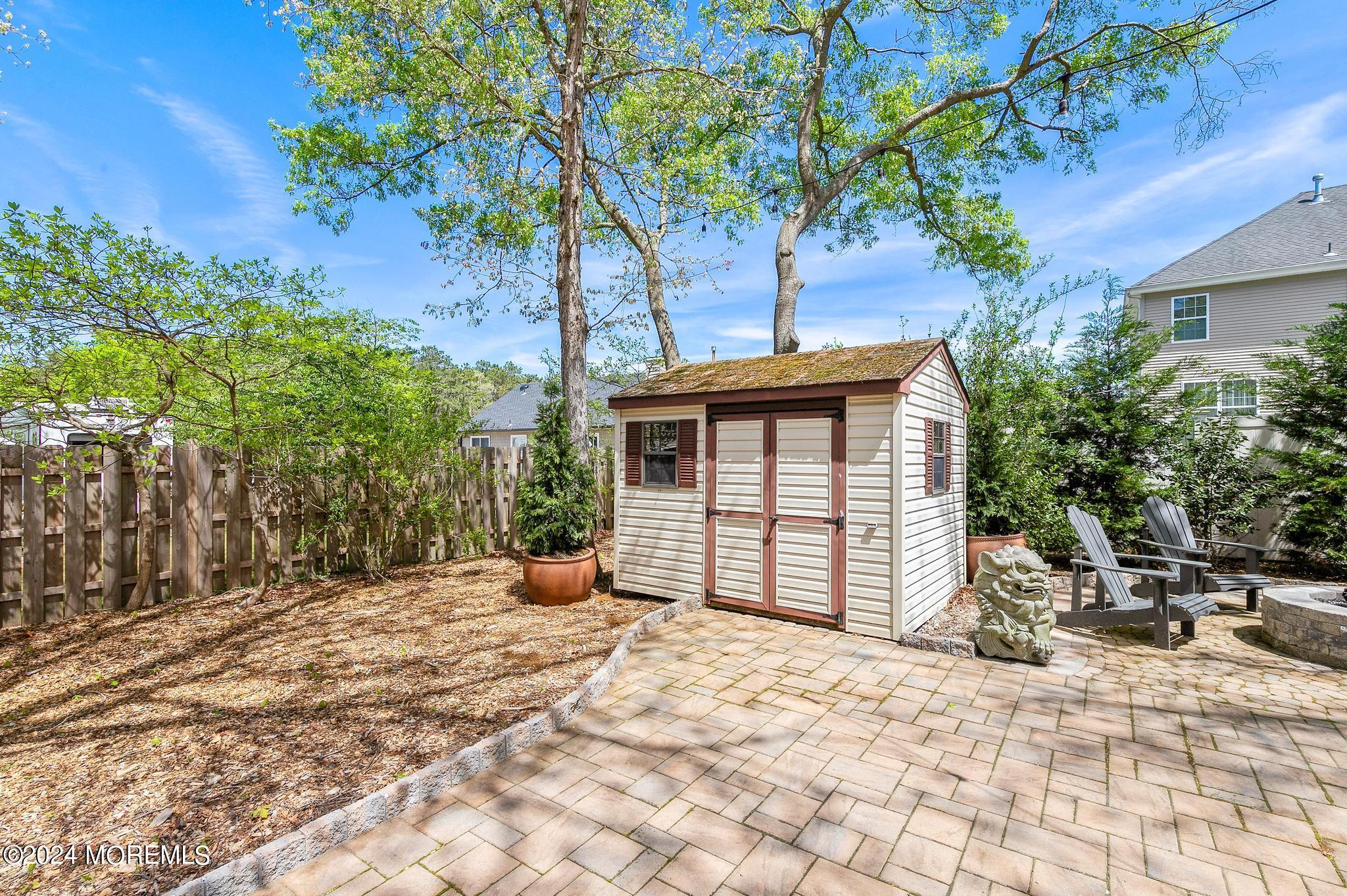 10 Whippoorwill Lane