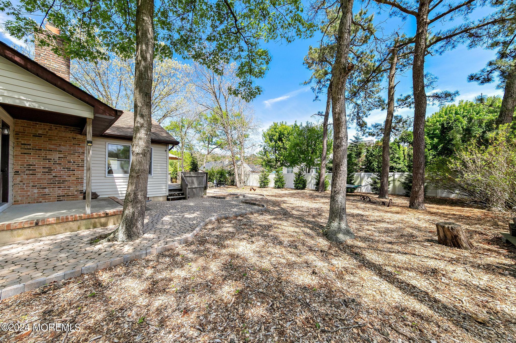 10 Whippoorwill Lane