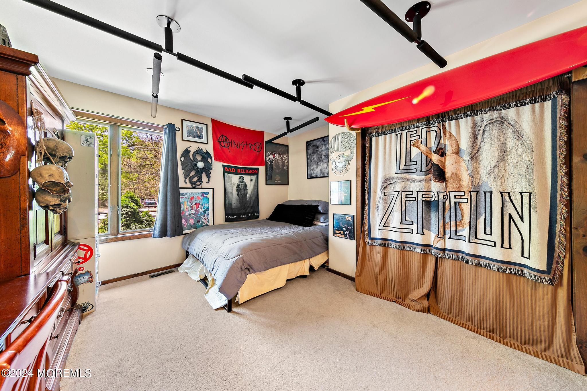 10 Whippoorwill Lane
