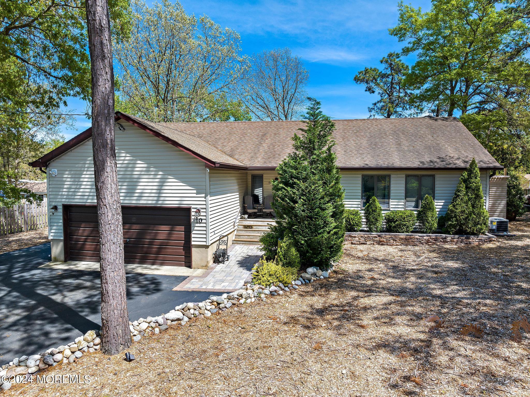 10 Whippoorwill Lane