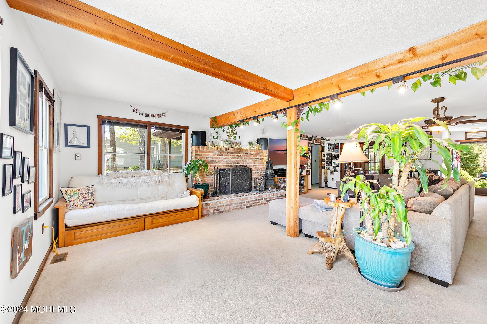 10 Whippoorwill Lane