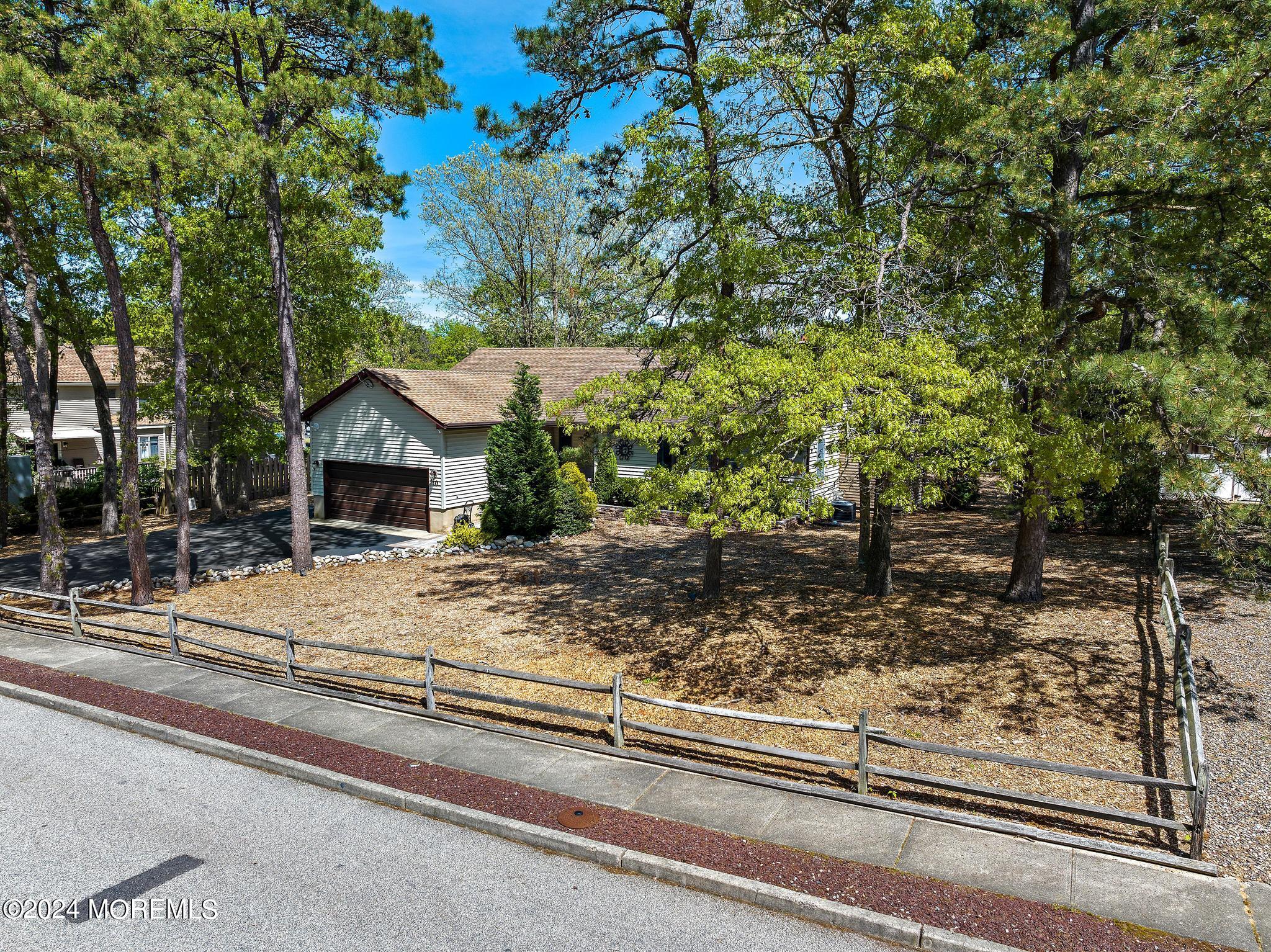 10 Whippoorwill Lane