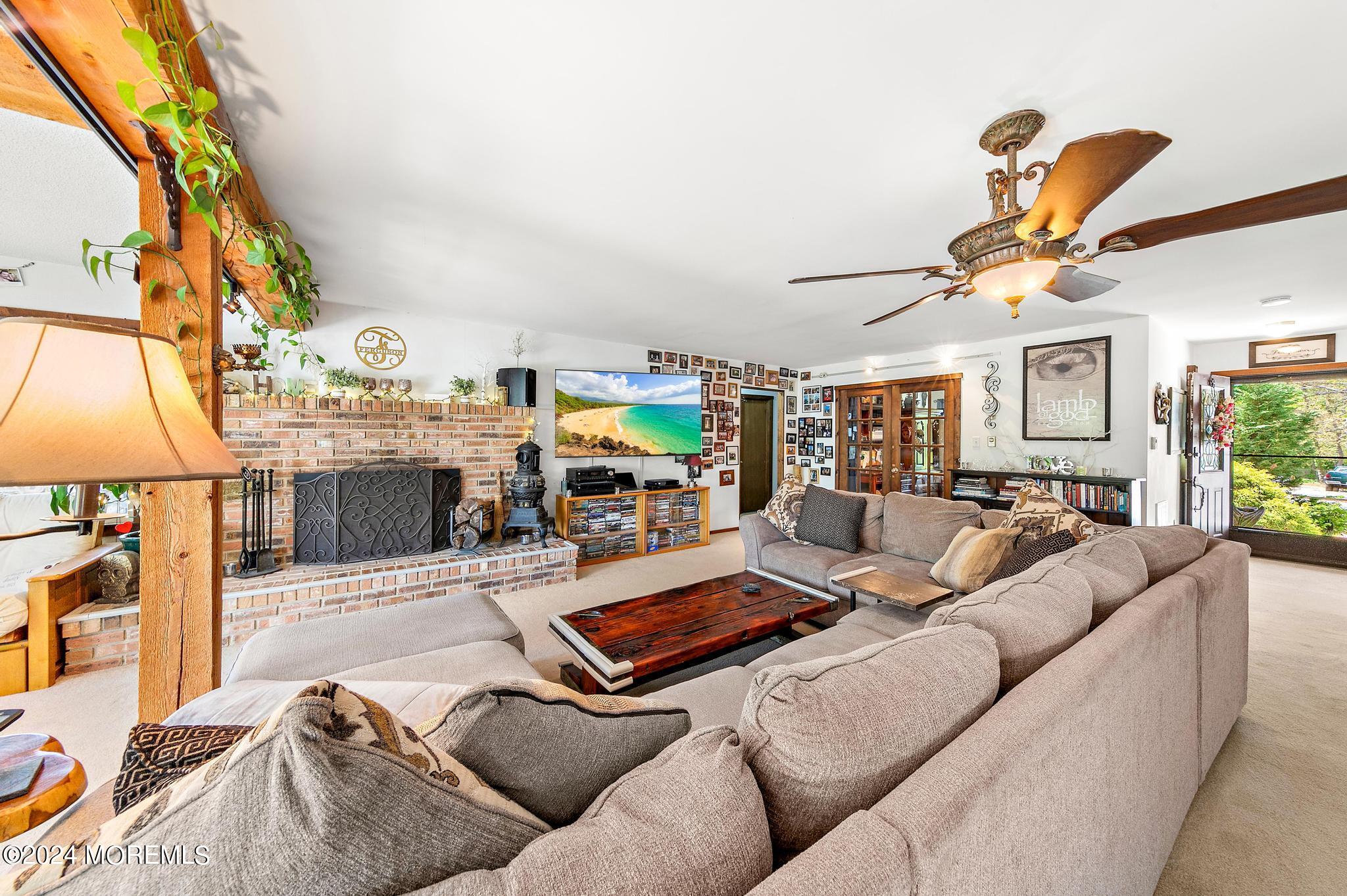 10 Whippoorwill Lane