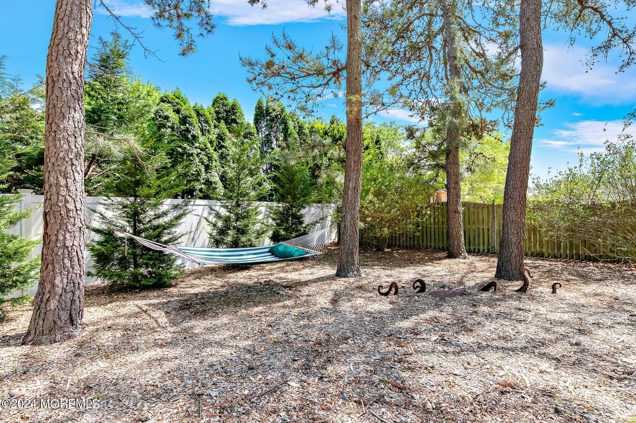10 Whippoorwill Lane