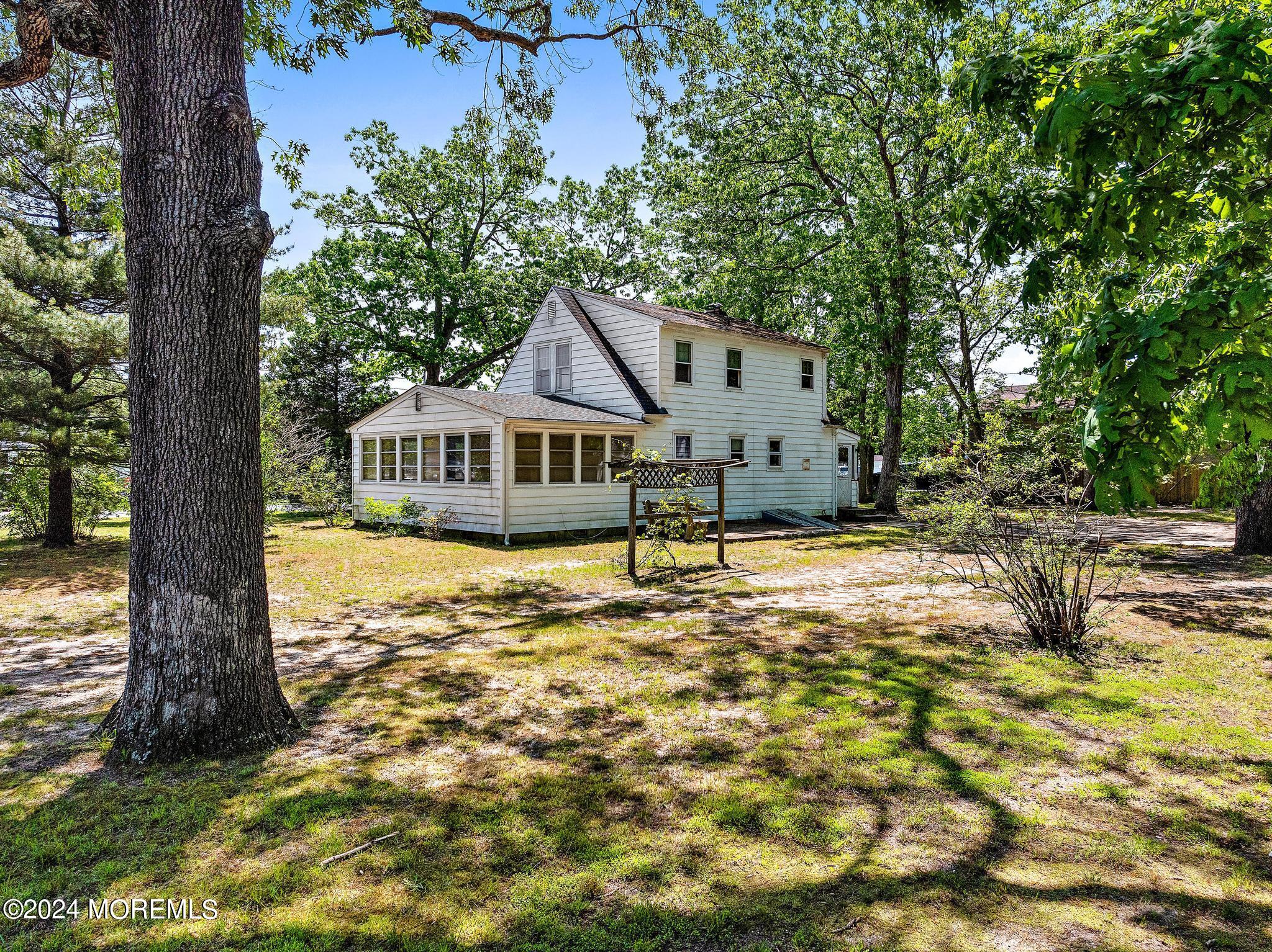 116 Caldwell Avenue