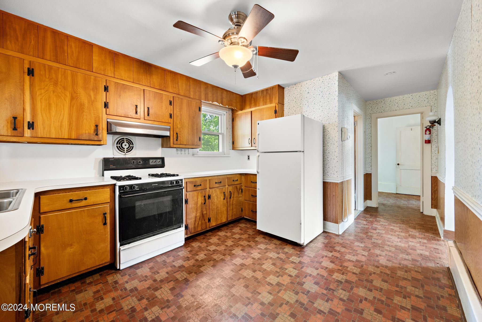 116 Caldwell Avenue