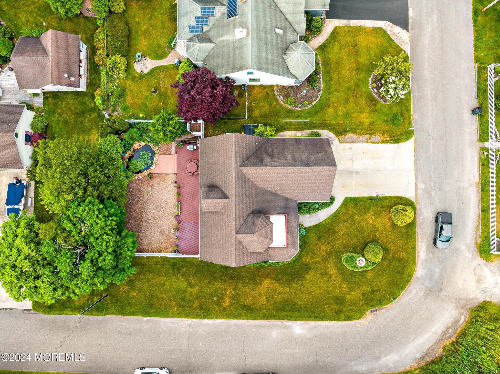 810 Cedar Street