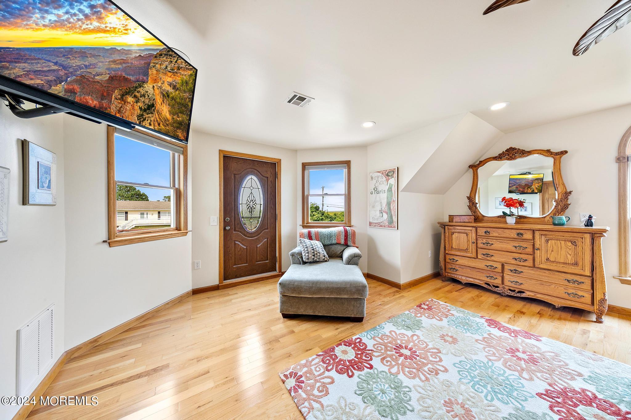 810 Cedar Street