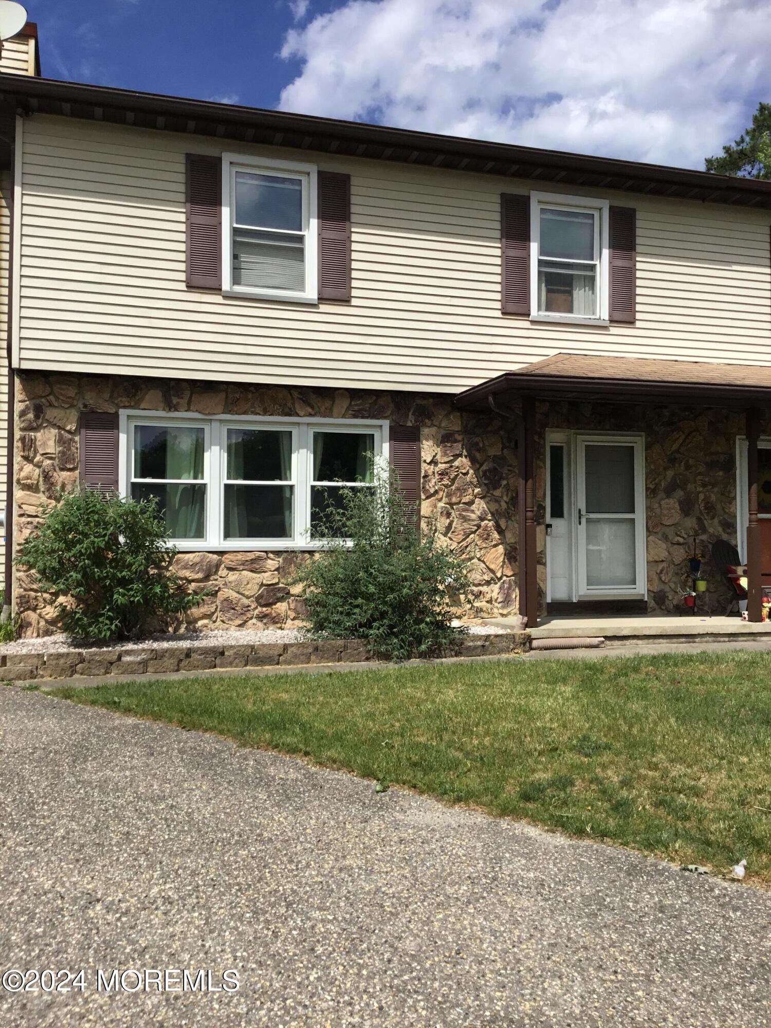 15 Opal Court A