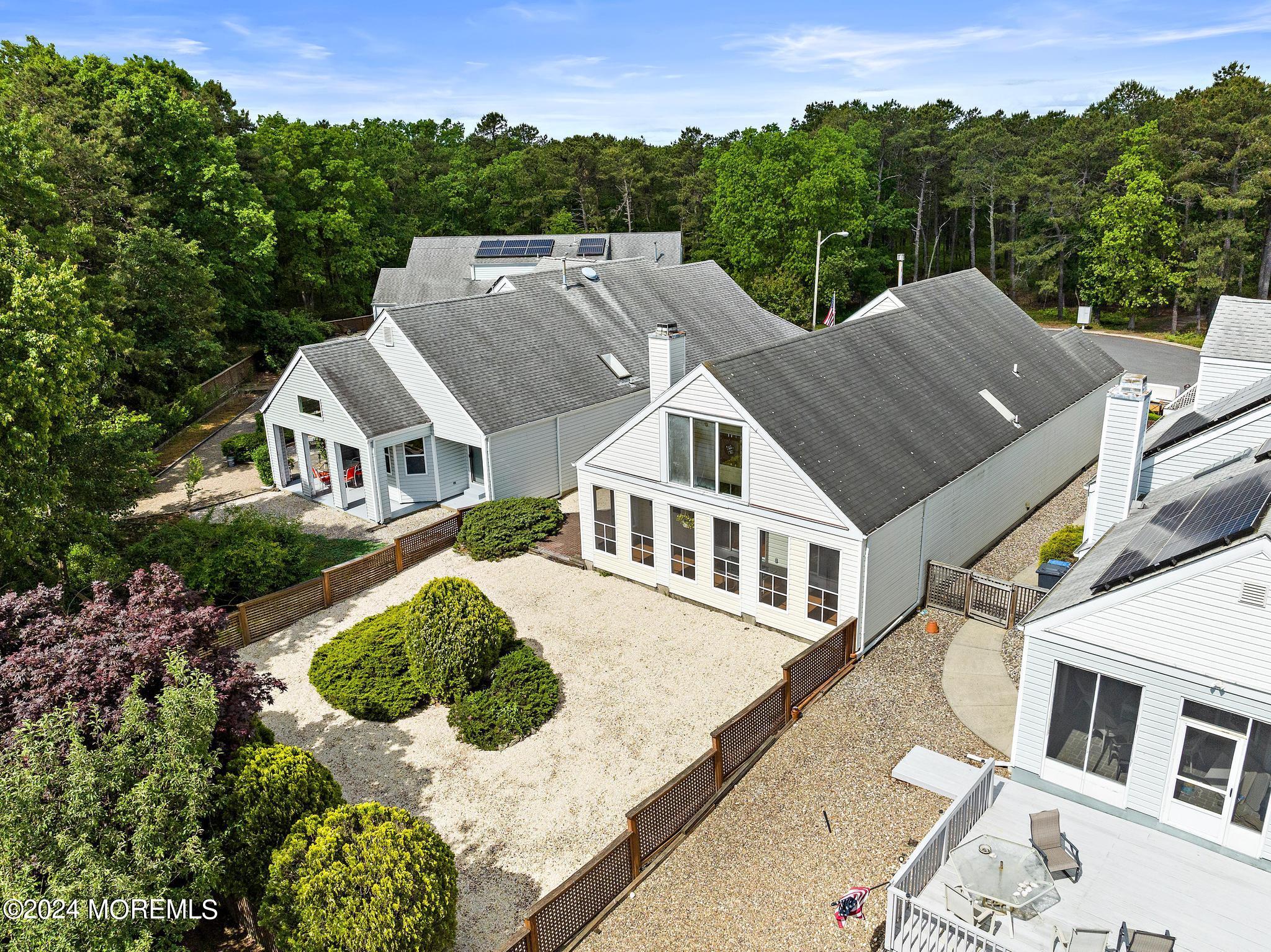 141 Longwood Drive