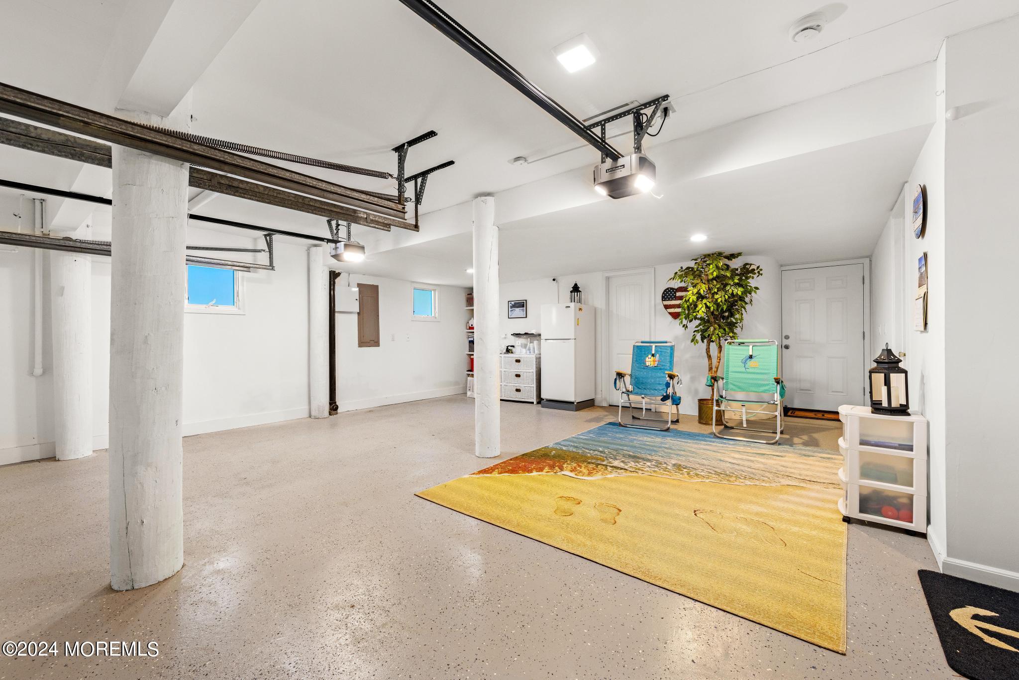 112 Sailboat Avenue