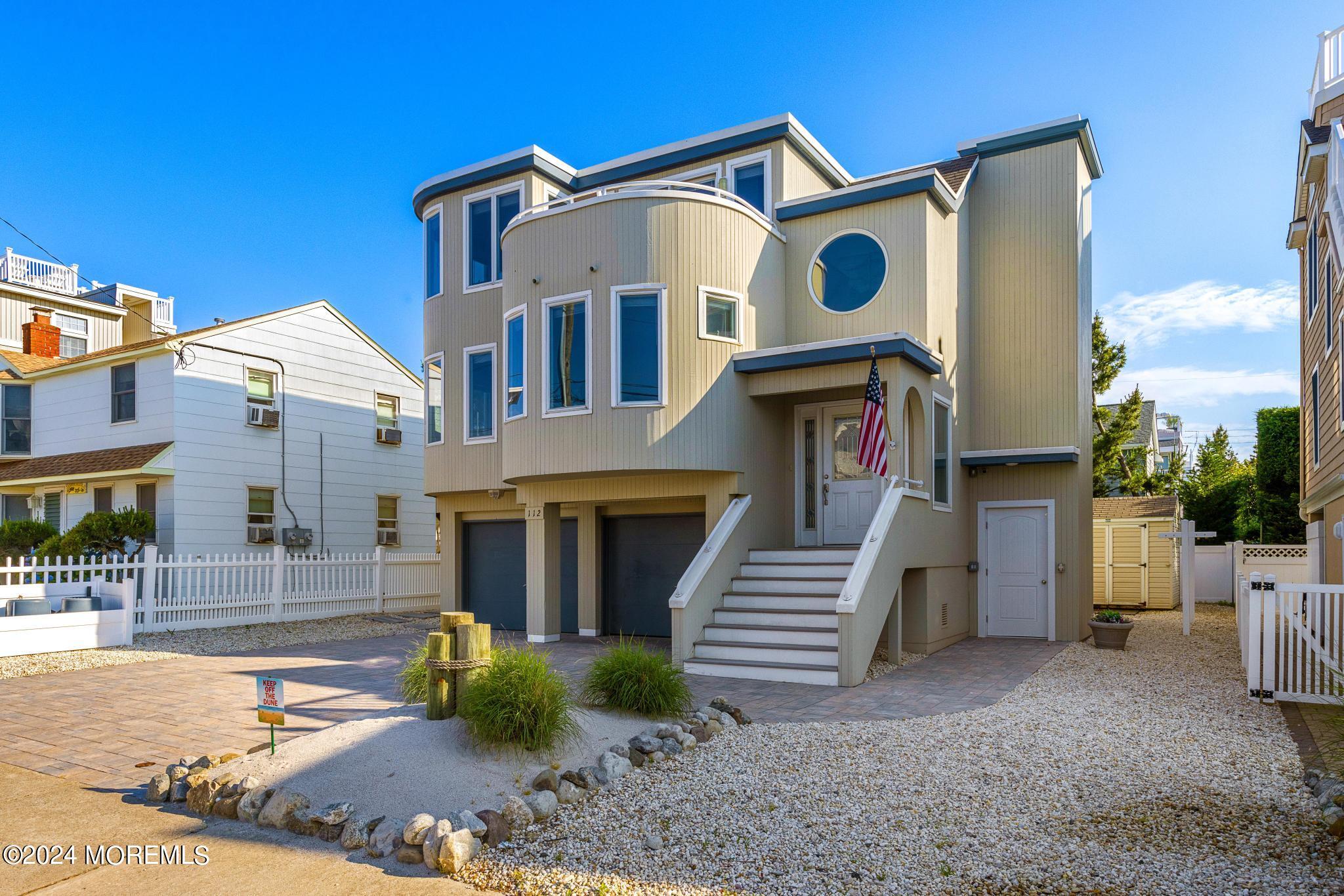 112 Sailboat Avenue