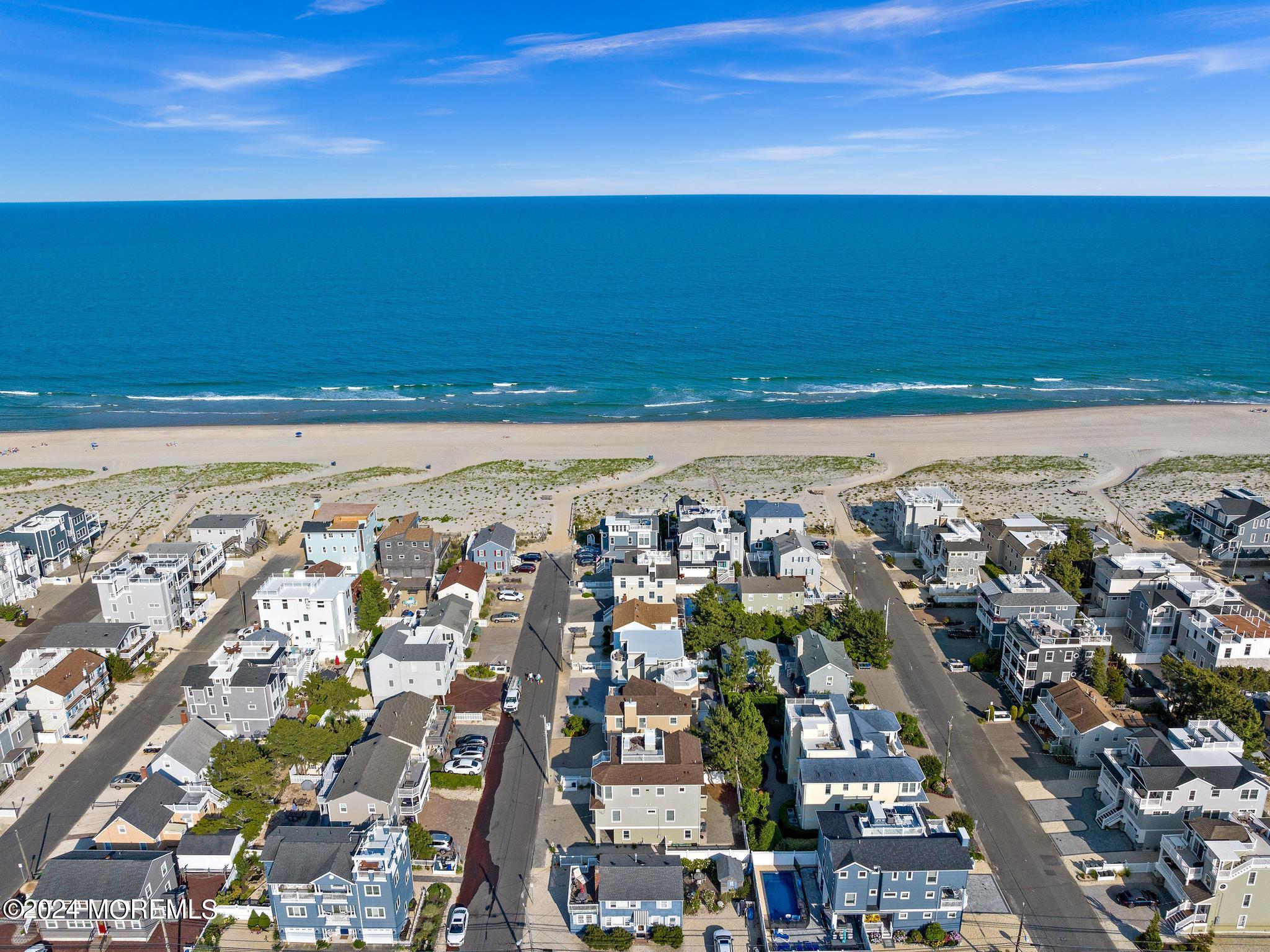 112 Sailboat Avenue