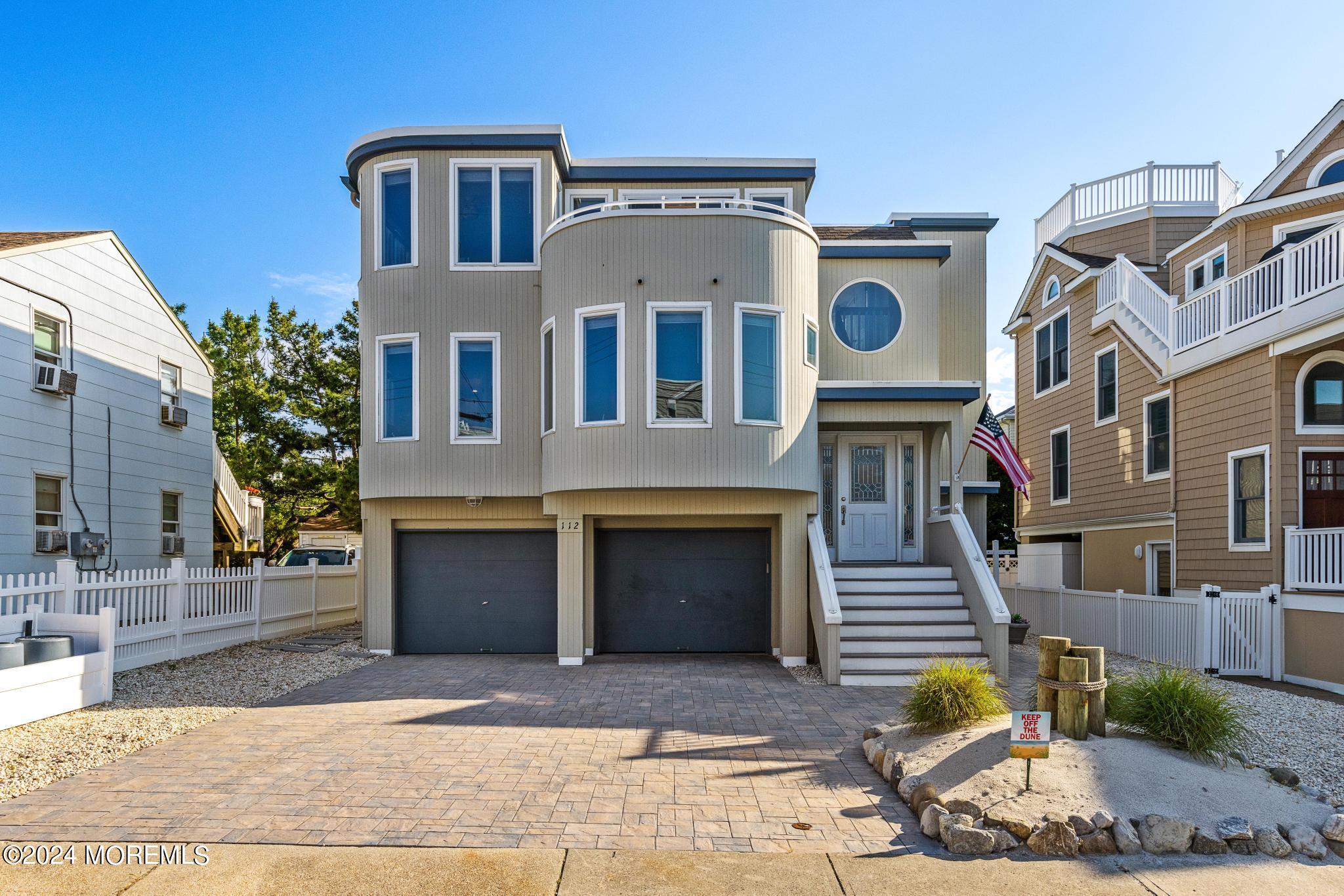 112 Sailboat Avenue