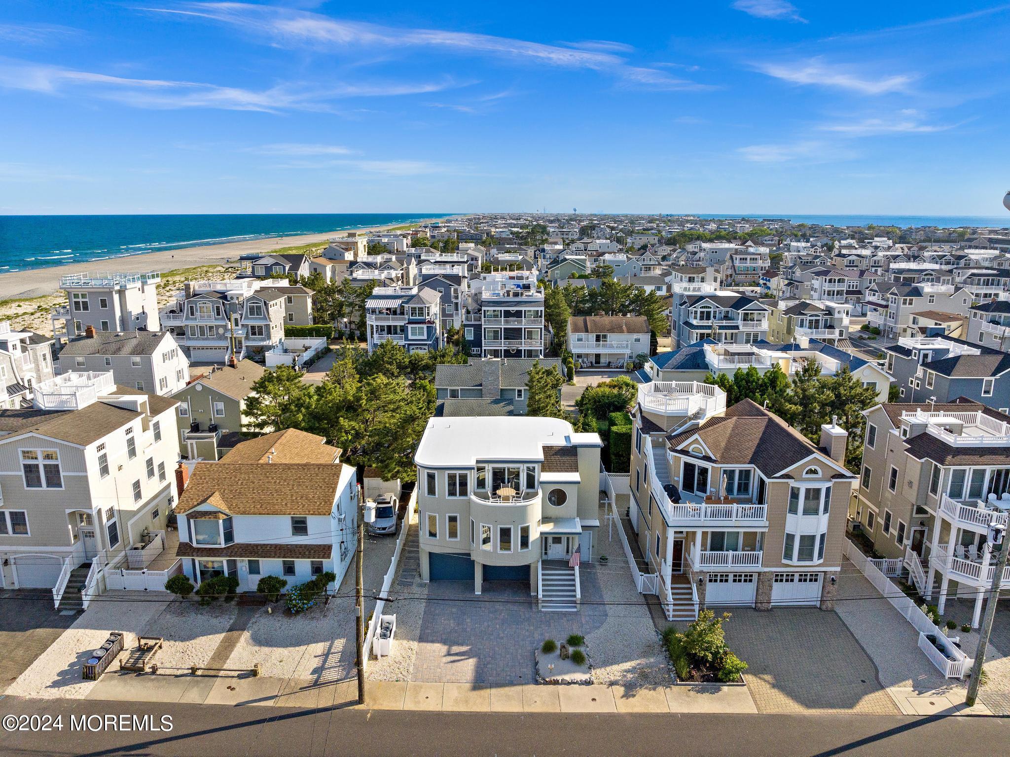 112 Sailboat Avenue