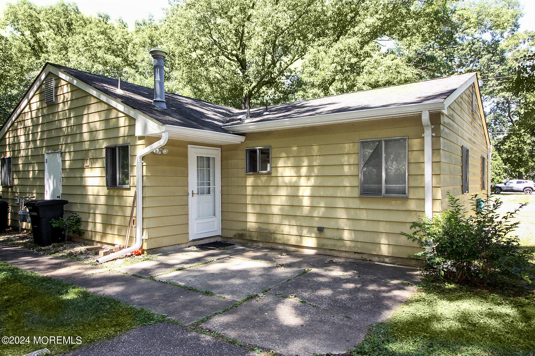 104 B S Heron Street