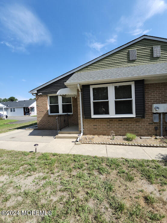 44 Stonybrook Road, C