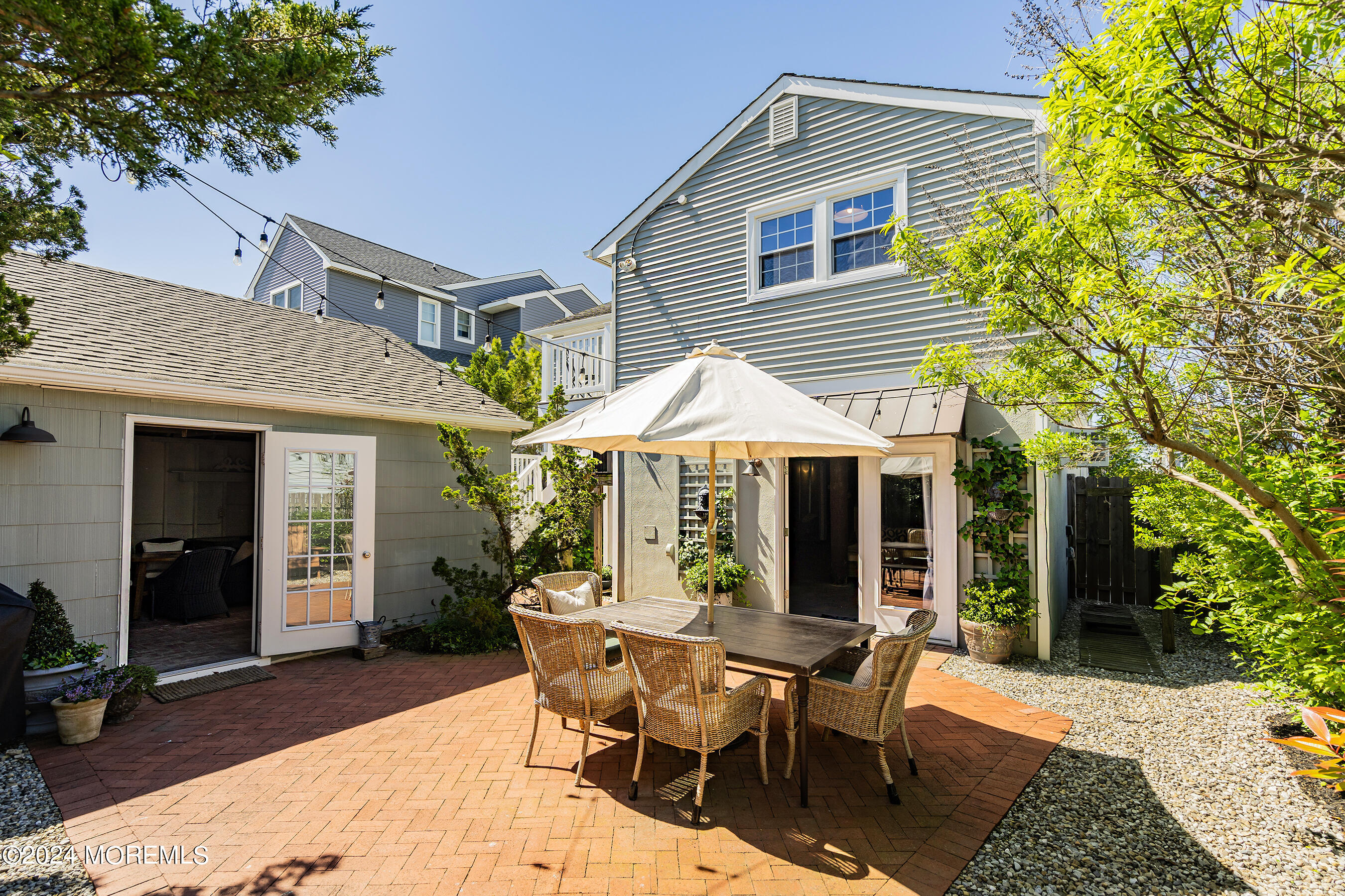 313 Essex Avenue
