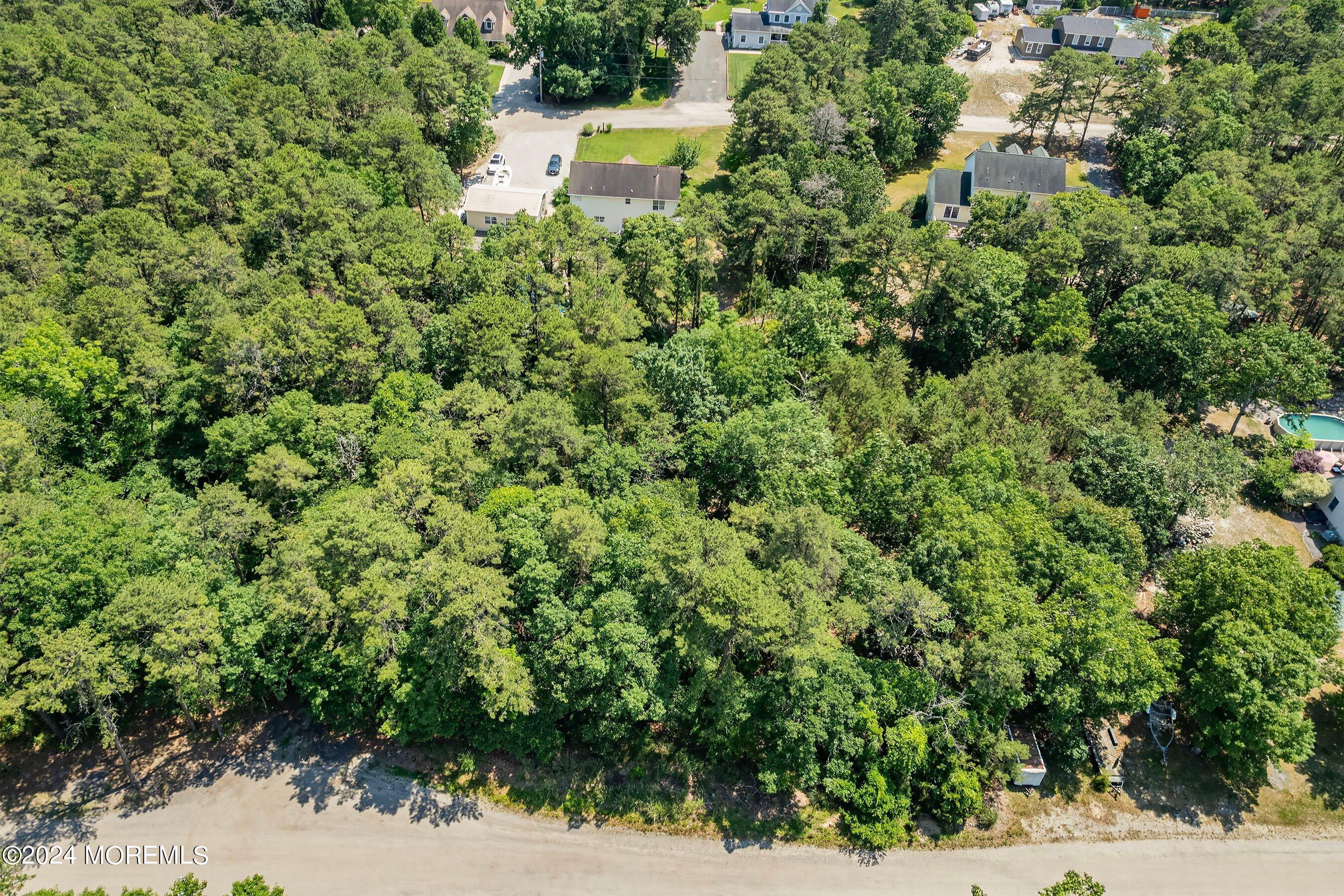 20 Maplewood Drive
