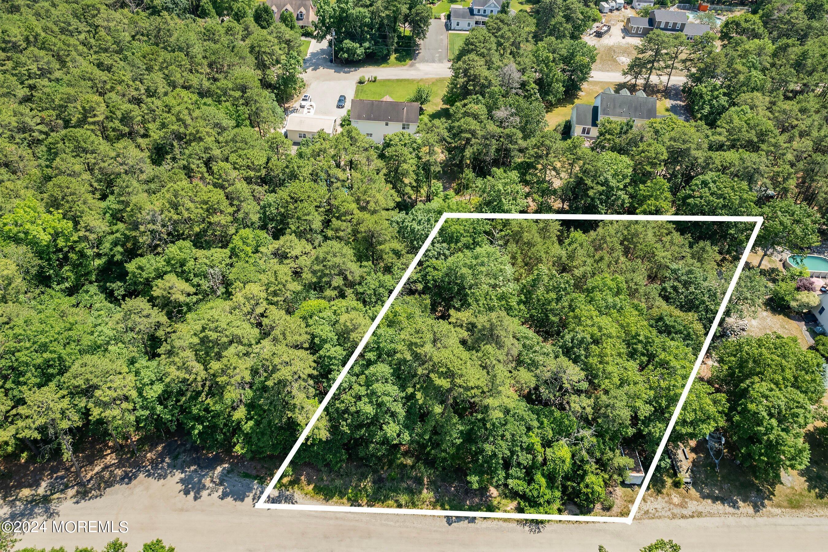 20 Maplewood Drive