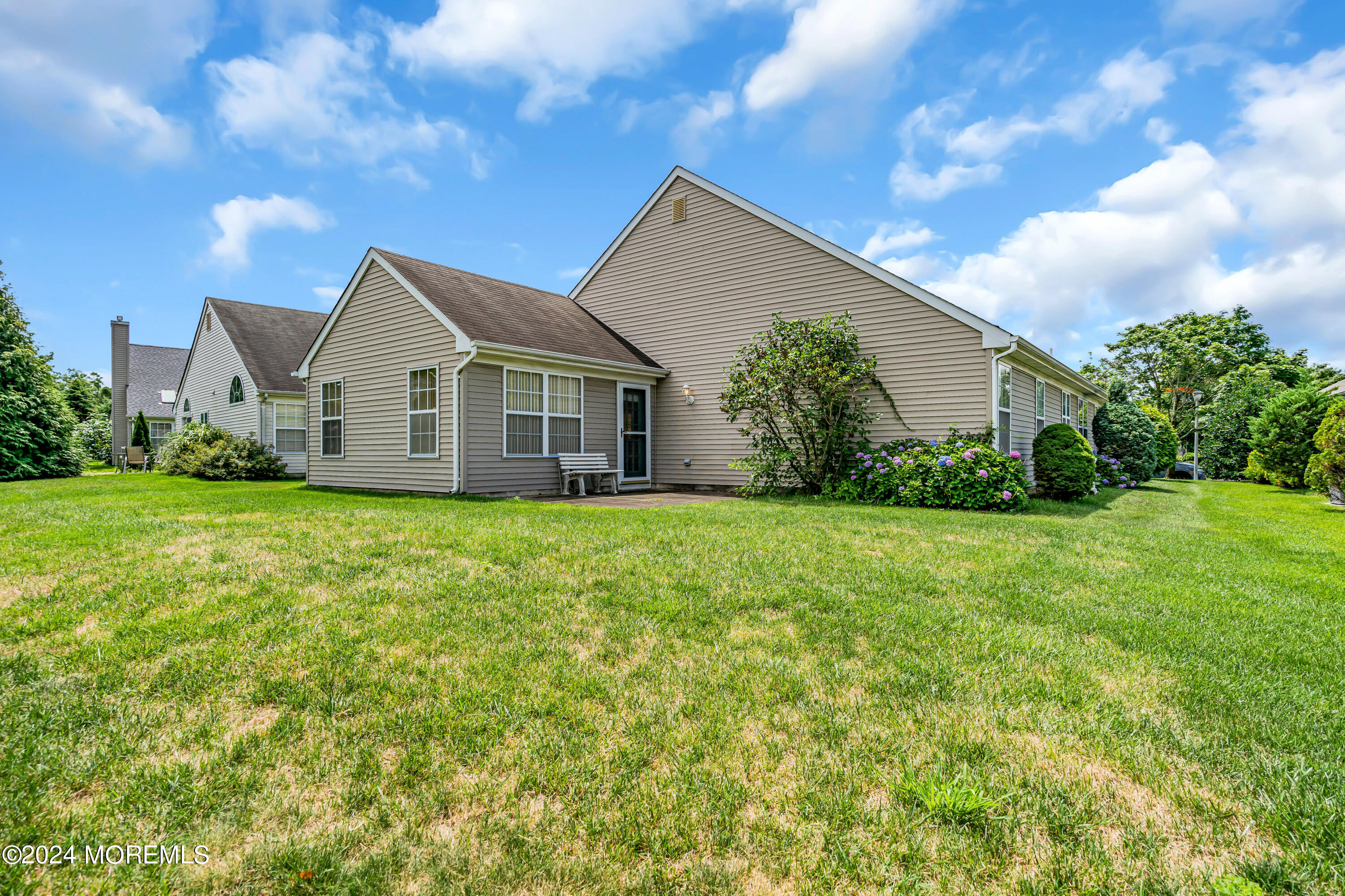 92 Rosewood Drive
