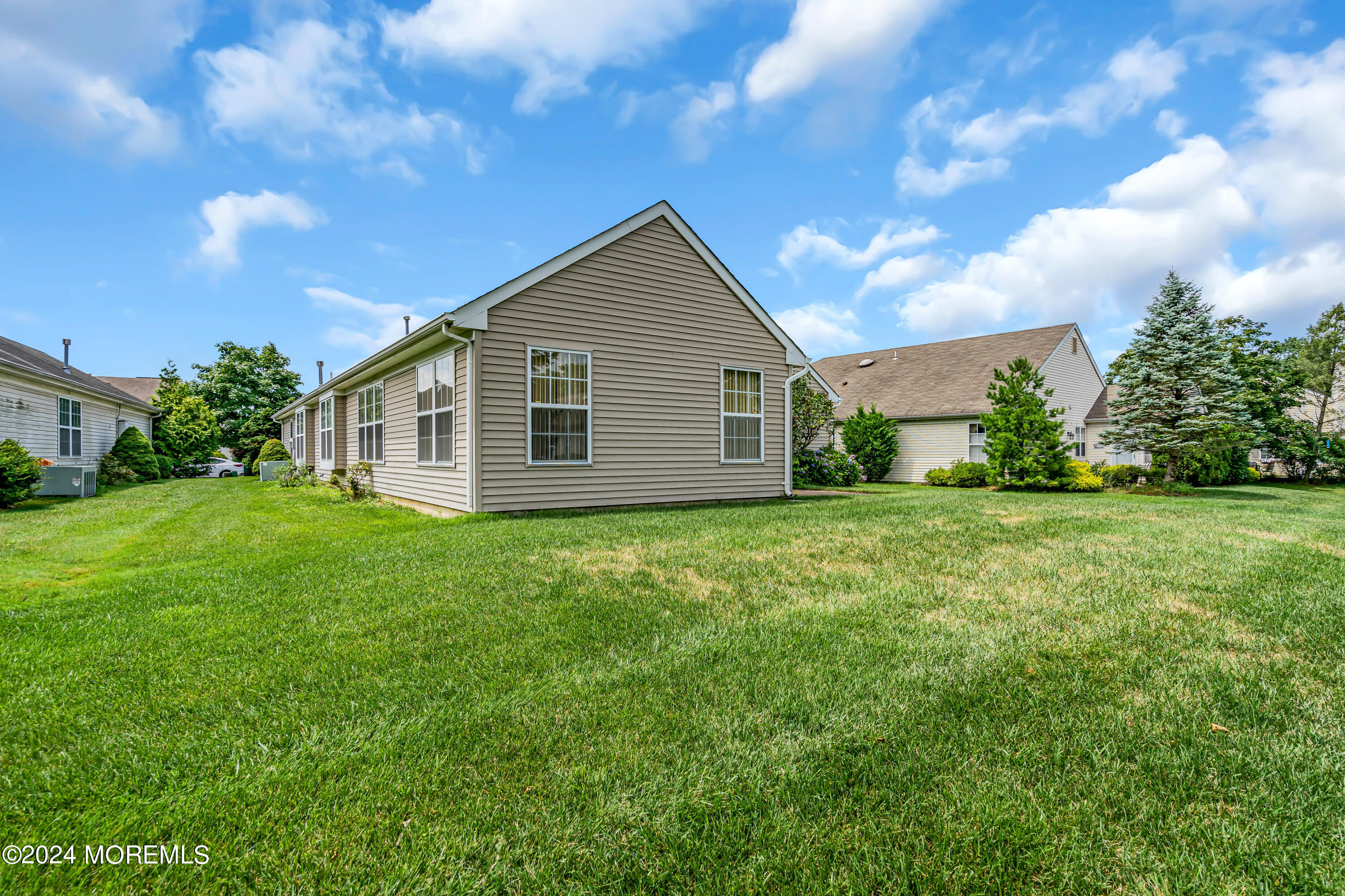 92 Rosewood Drive