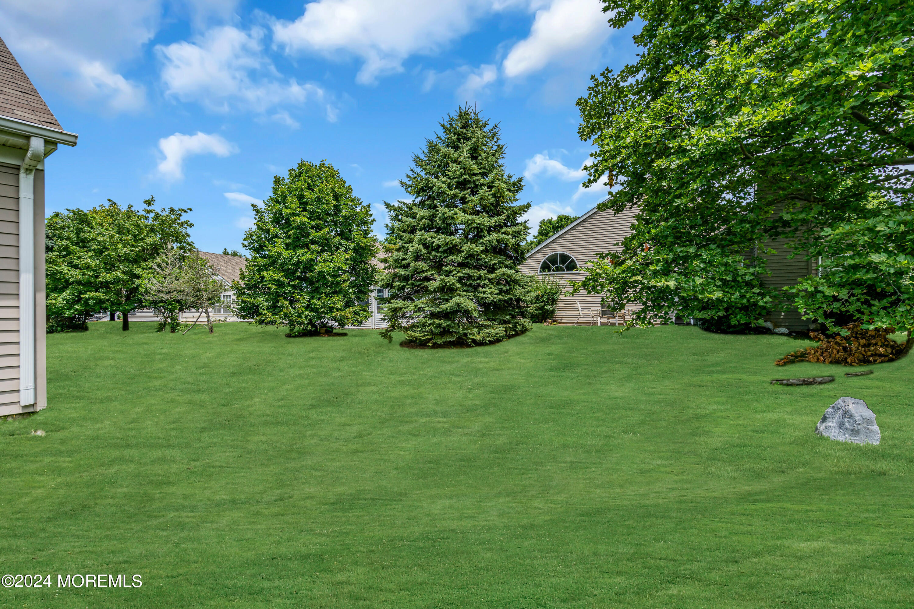92 Rosewood Drive