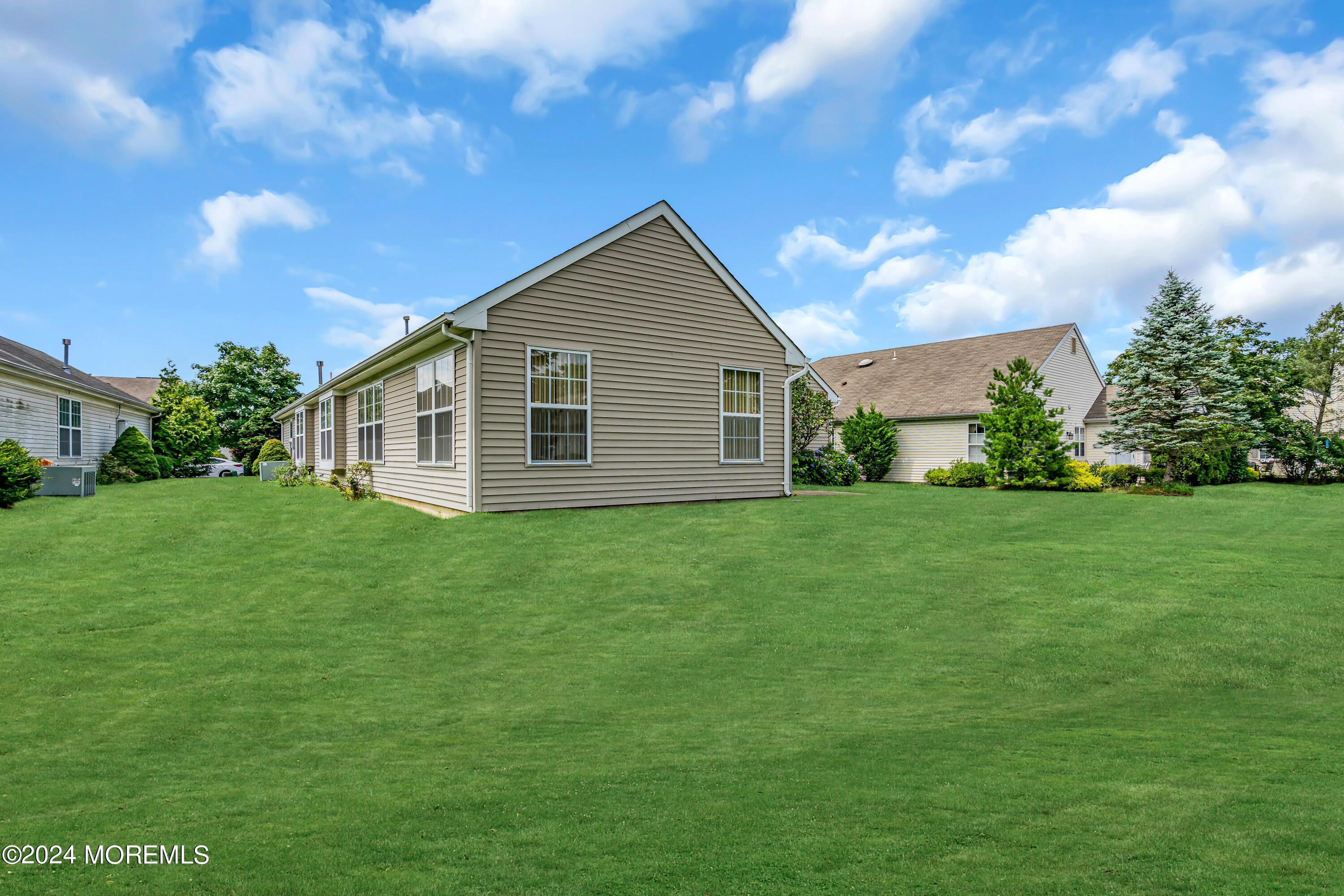 92 Rosewood Drive