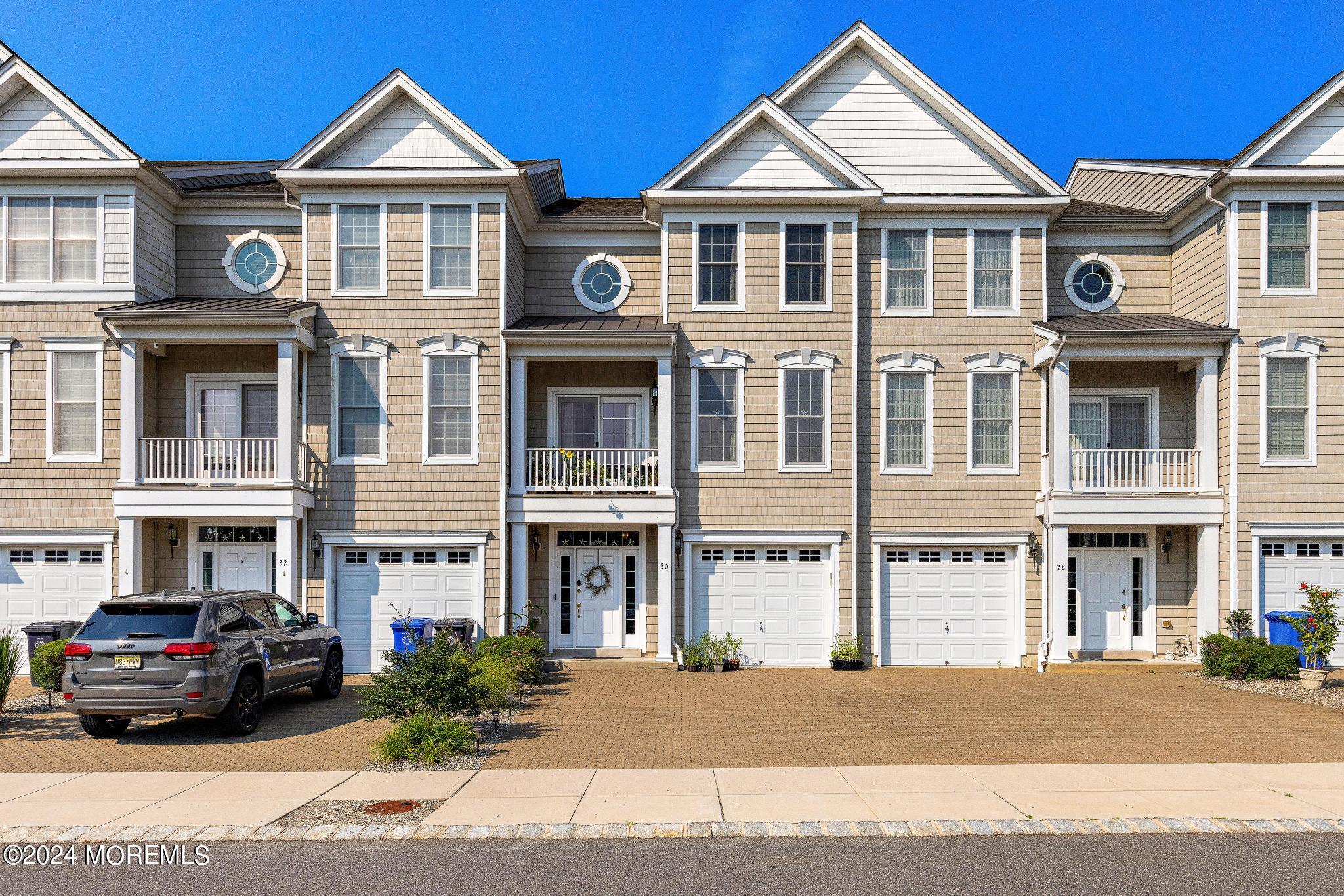 30 Crane Court
