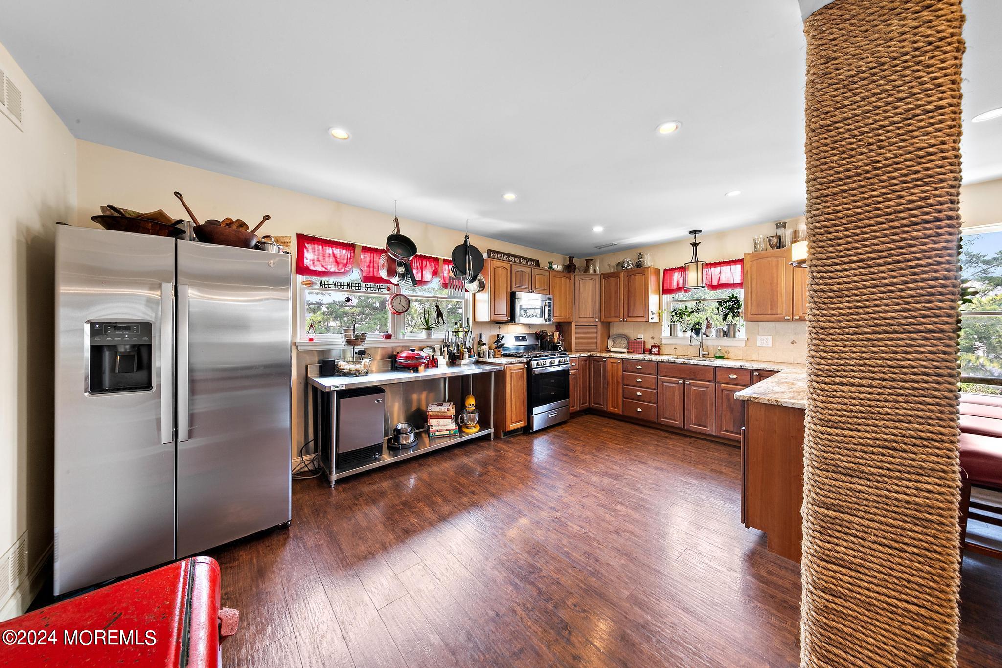 1 W 29th Street