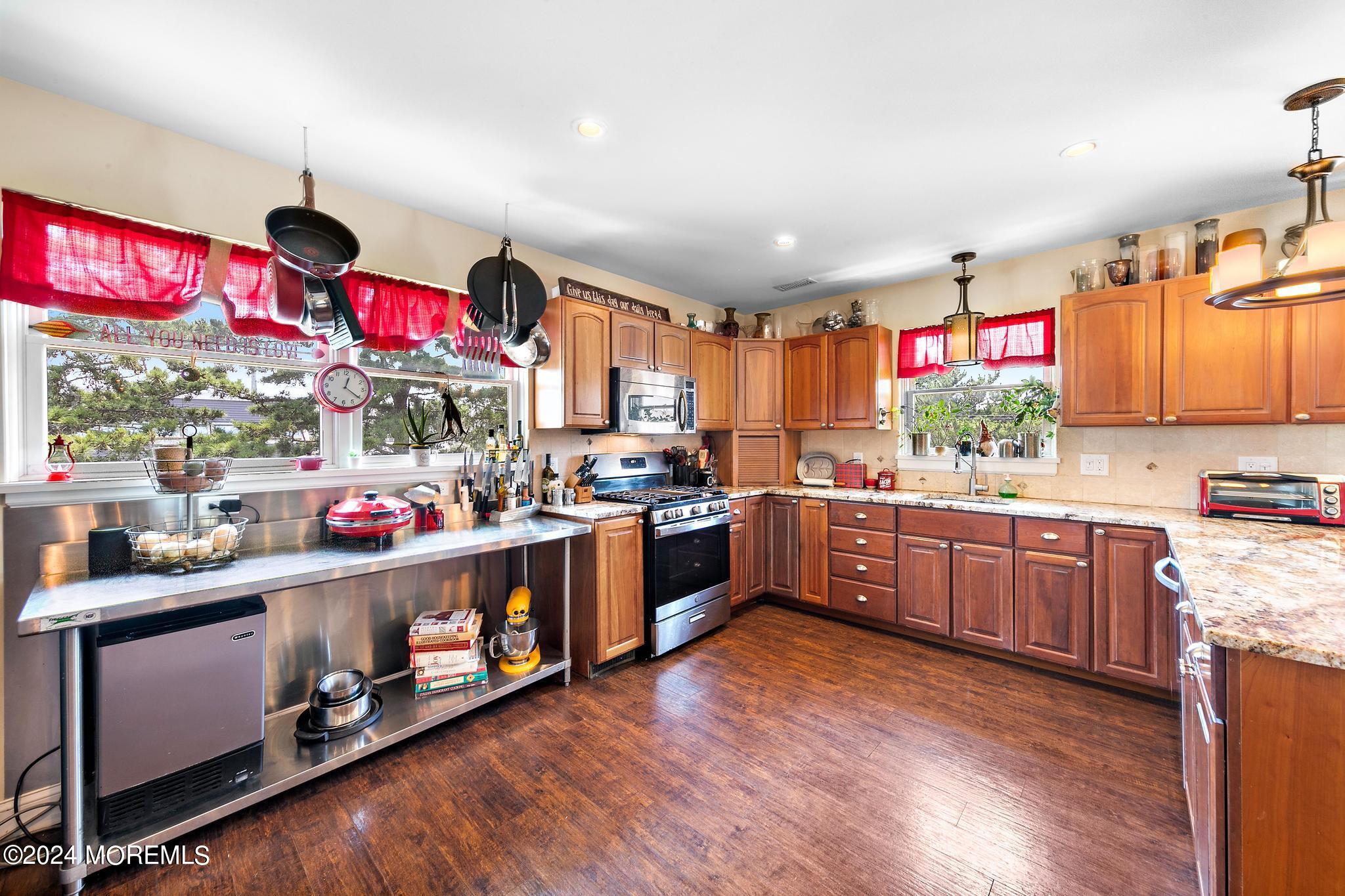 1 W 29th Street