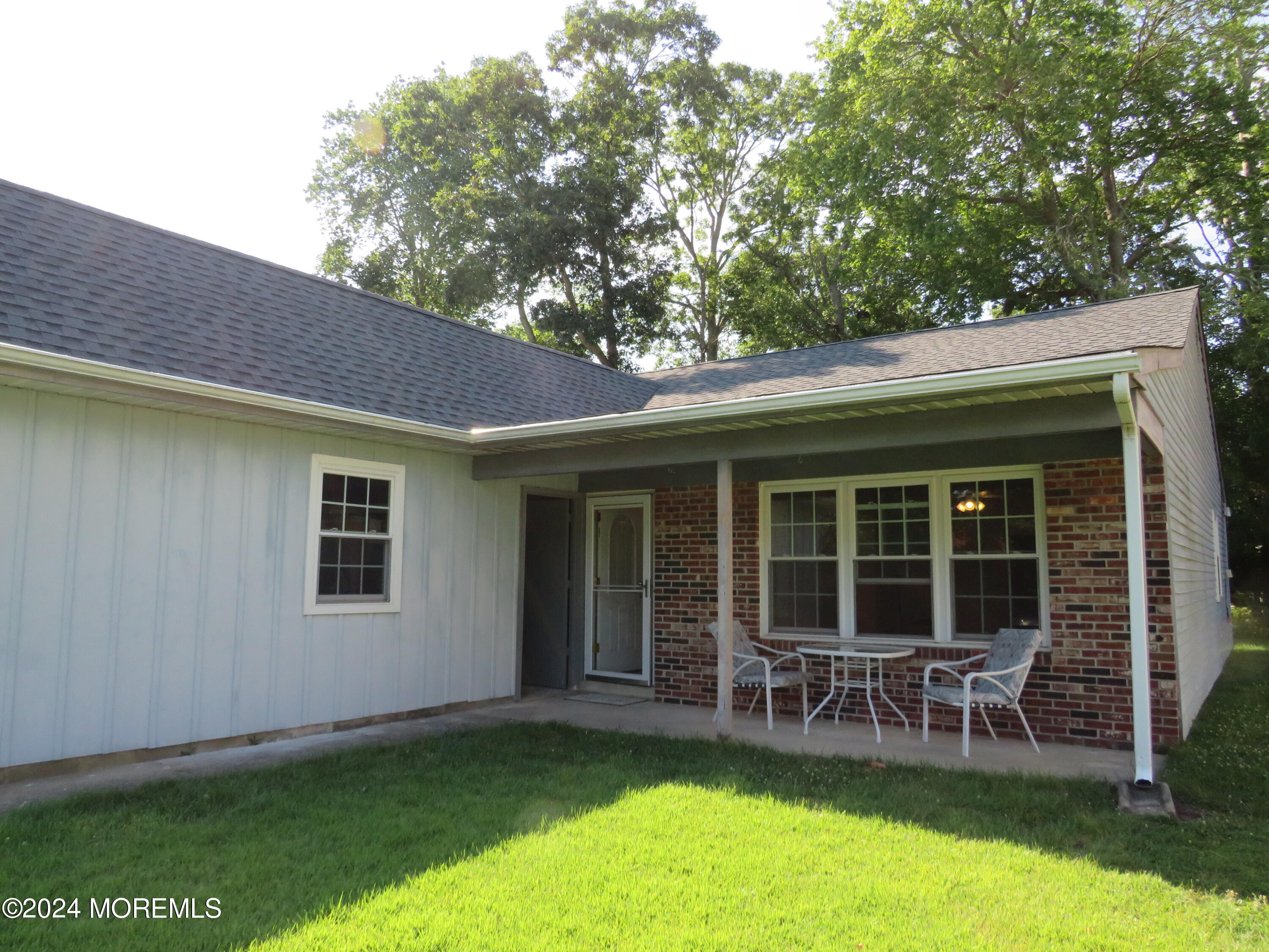220 Lexington Drive