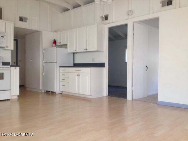 1013 Waterview Way