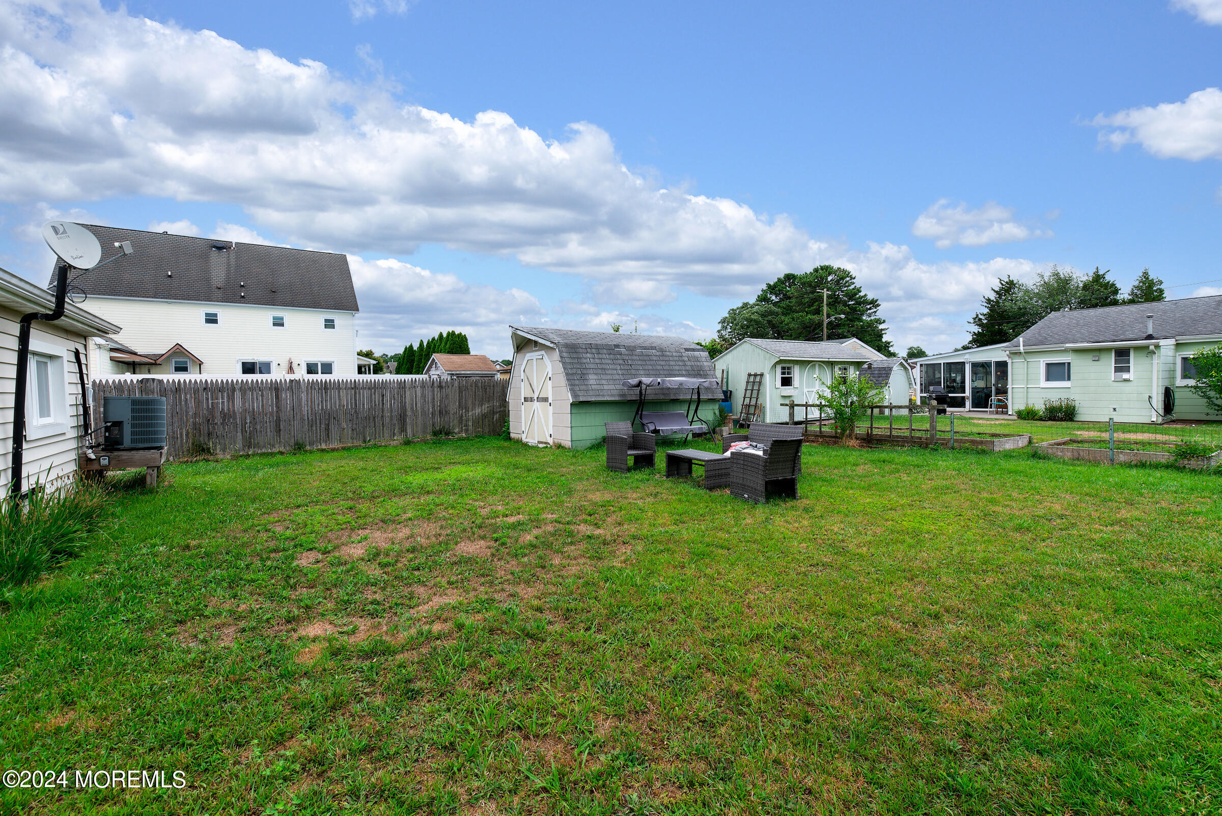 1013 Waterview Way