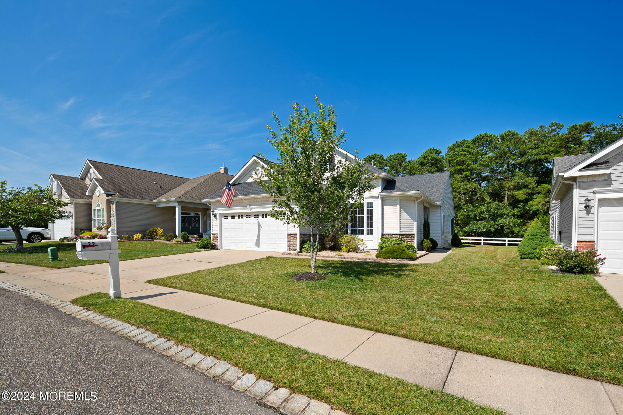 22 Rumson Court