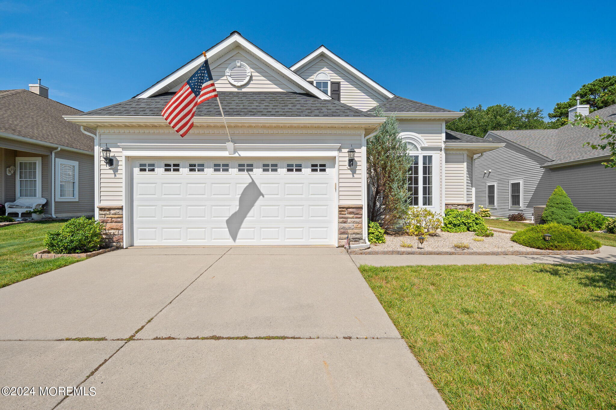 22 Rumson Court