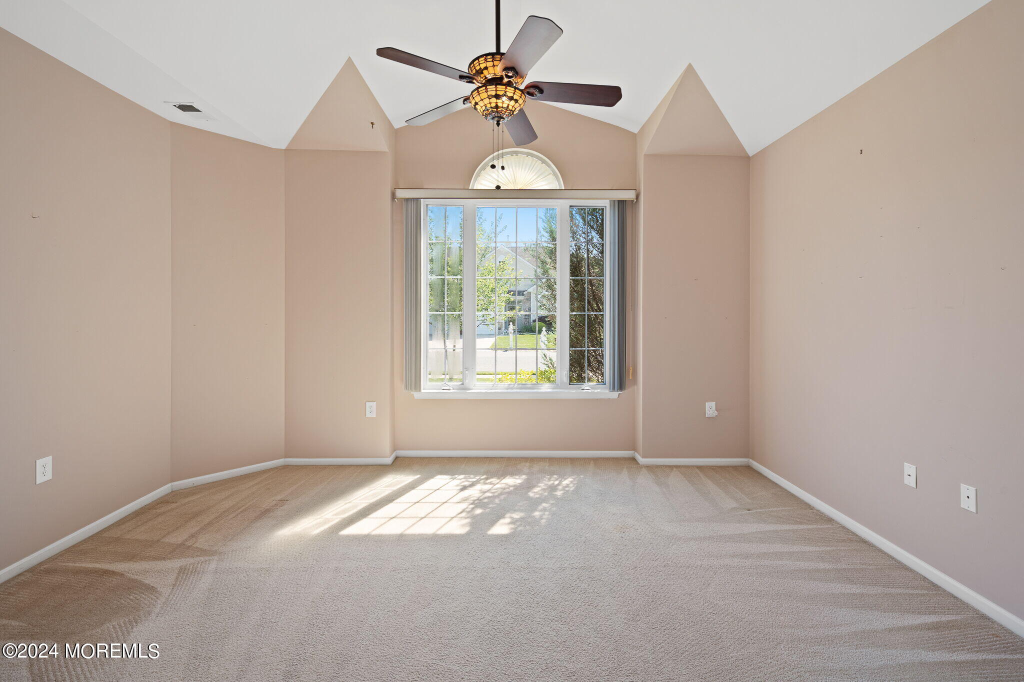 22 Rumson Court
