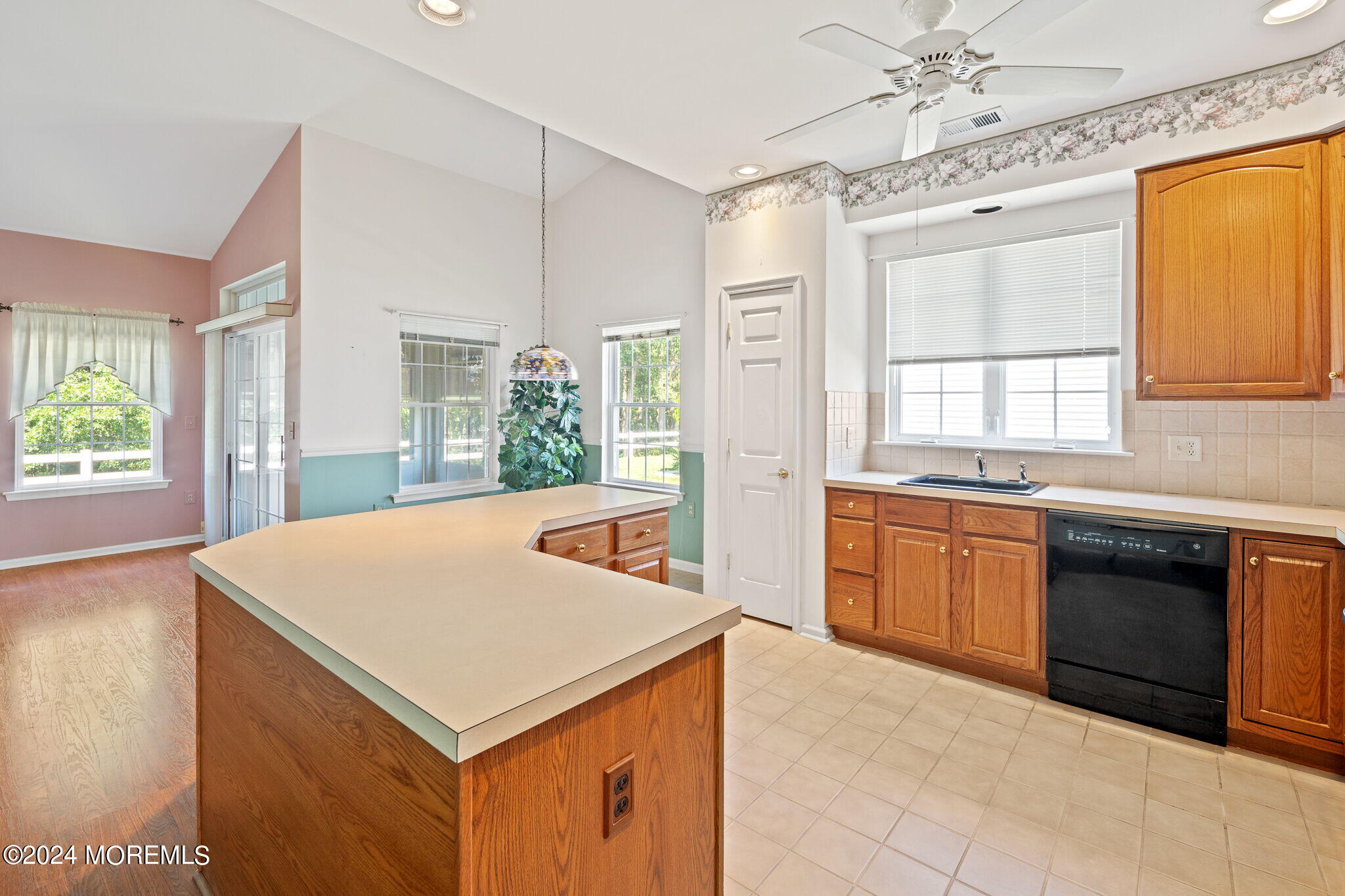 22 Rumson Court