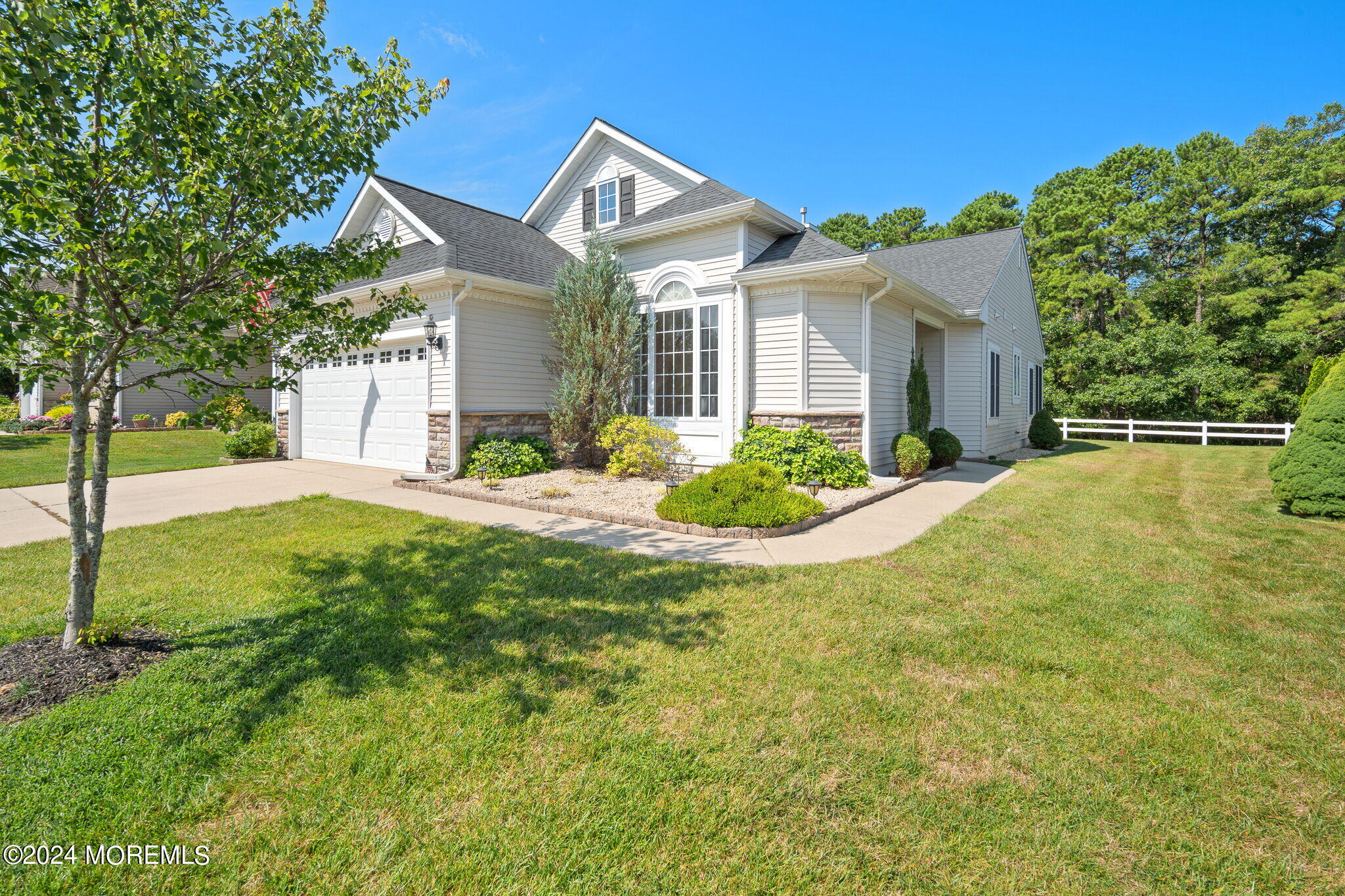 22 Rumson Court