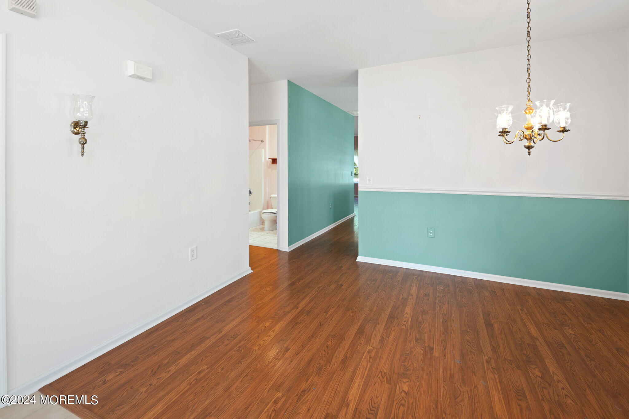 22 Rumson Court