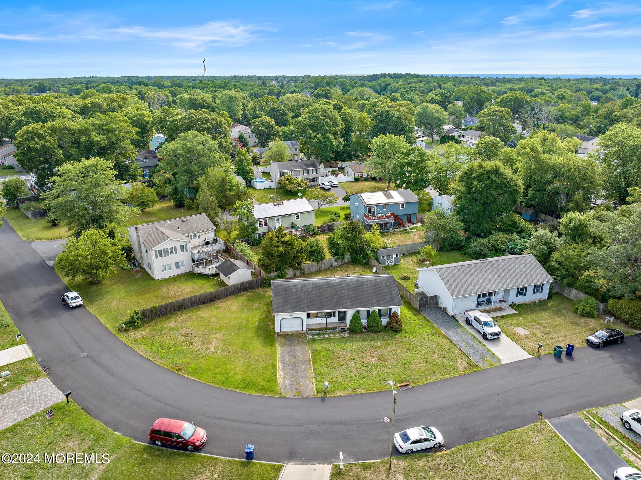 30 Oakleaf Drive