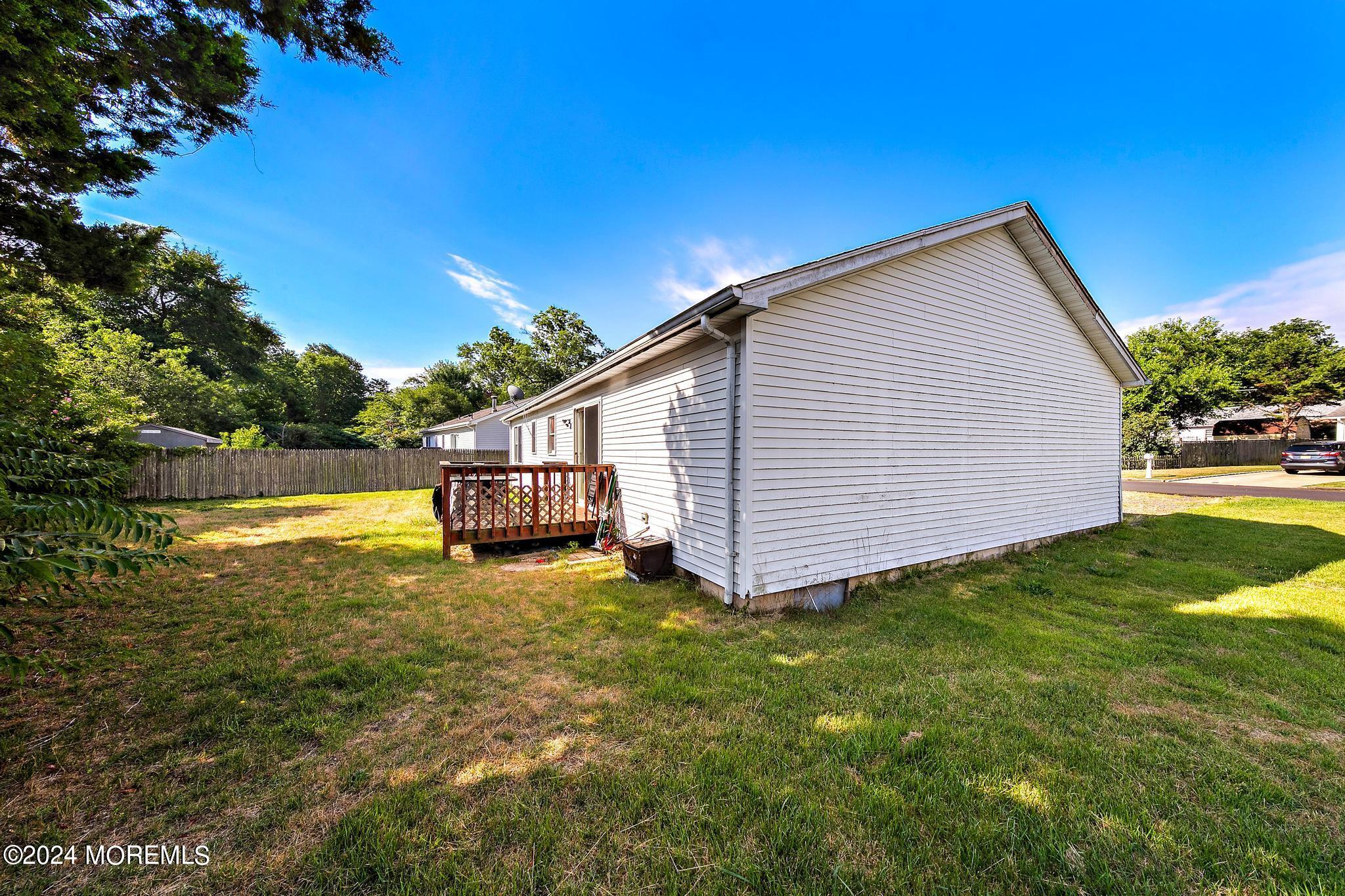 30 Oakleaf Drive
