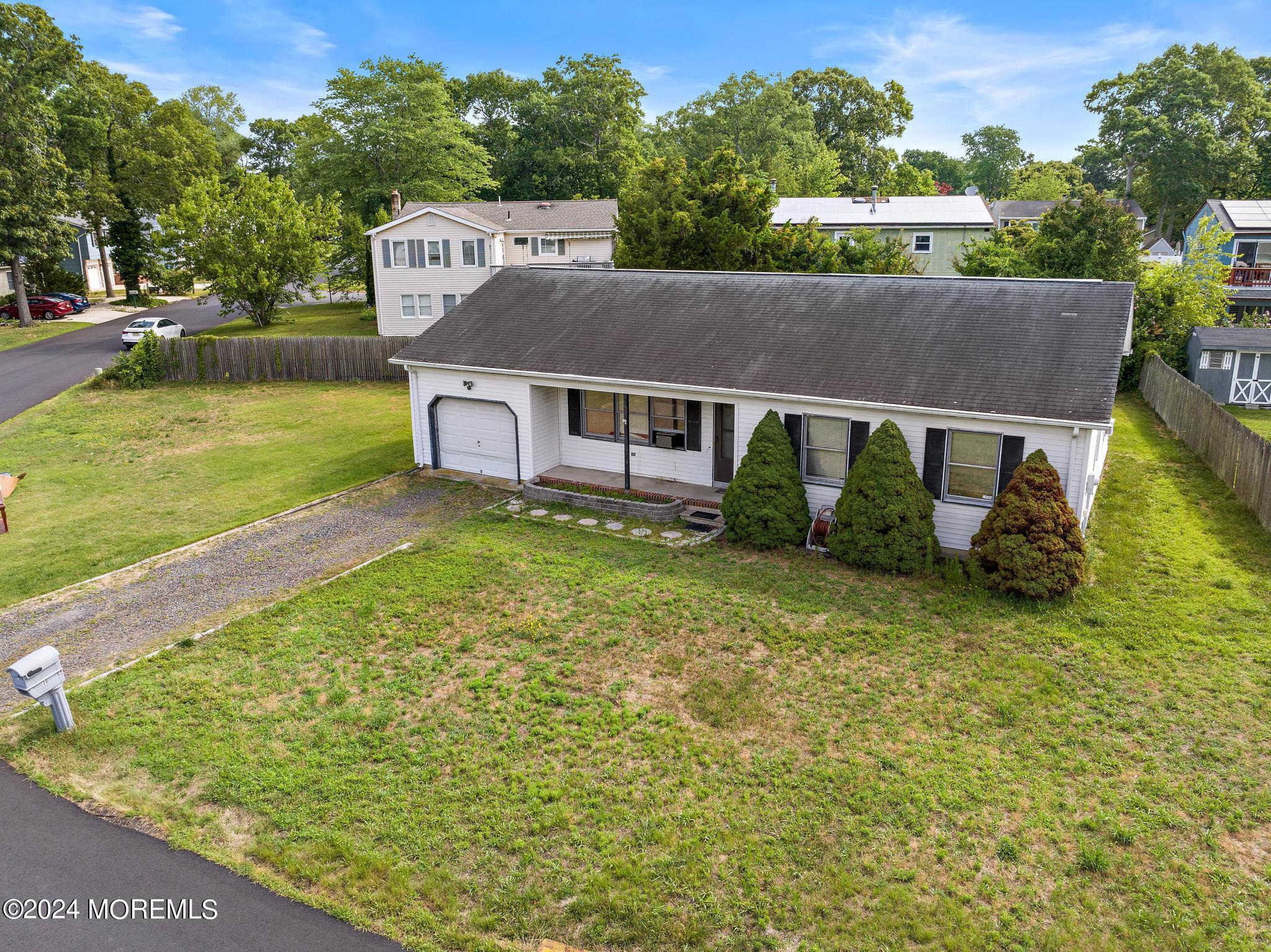 30 Oakleaf Drive